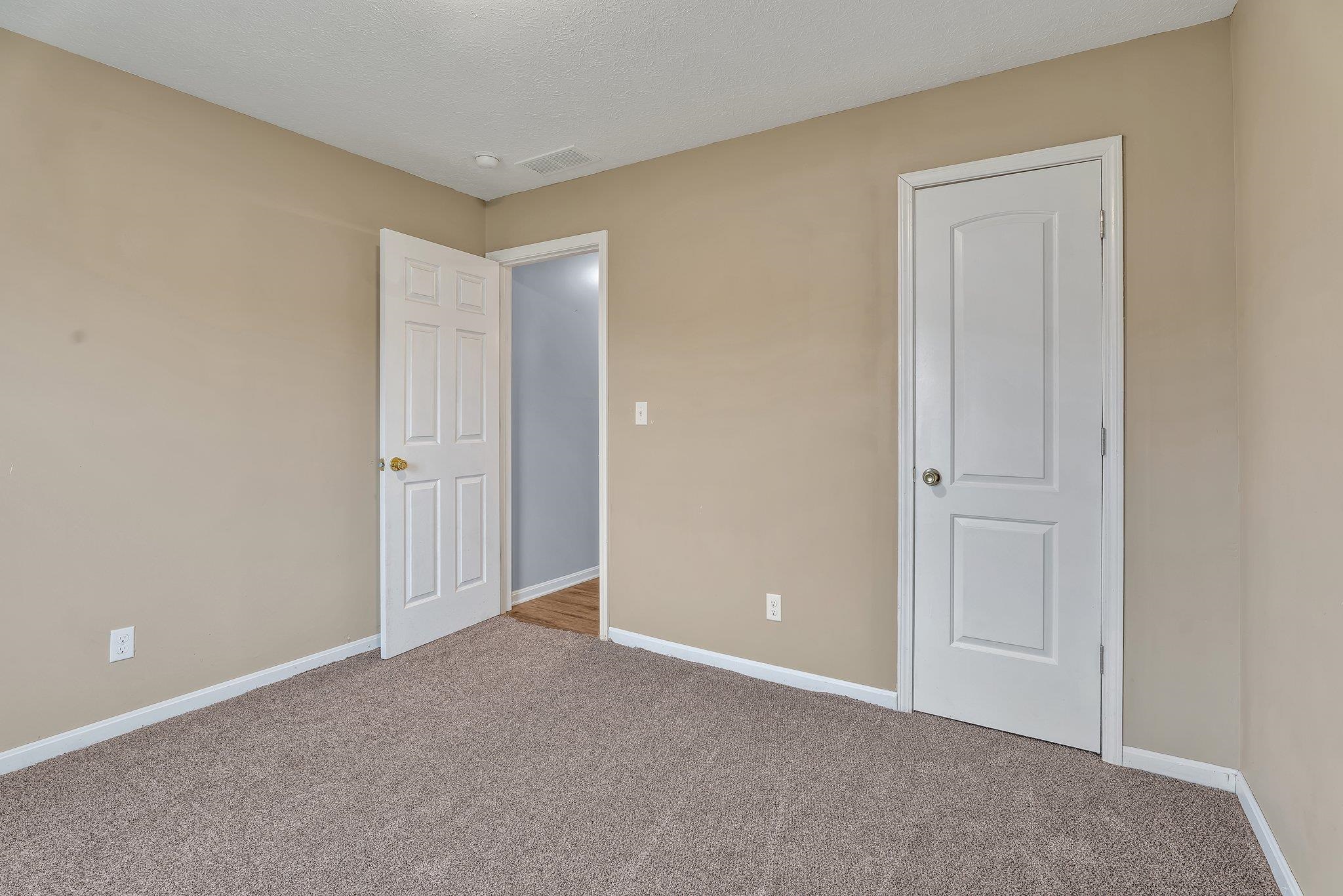 444 Canoe Creek Drive, Henderson, Kentucky 42420, 3 Bedrooms Bedrooms, ,2 BathroomsBathrooms,Single Family Residence,For Sale,Canoe Creek Drive,89196
