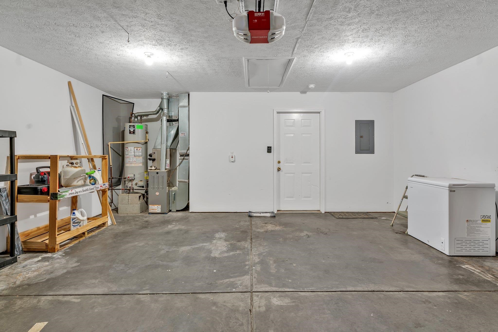444 Canoe Creek Drive, Henderson, Kentucky 42420, 3 Bedrooms Bedrooms, ,2 BathroomsBathrooms,Single Family Residence,For Sale,Canoe Creek Drive,89196