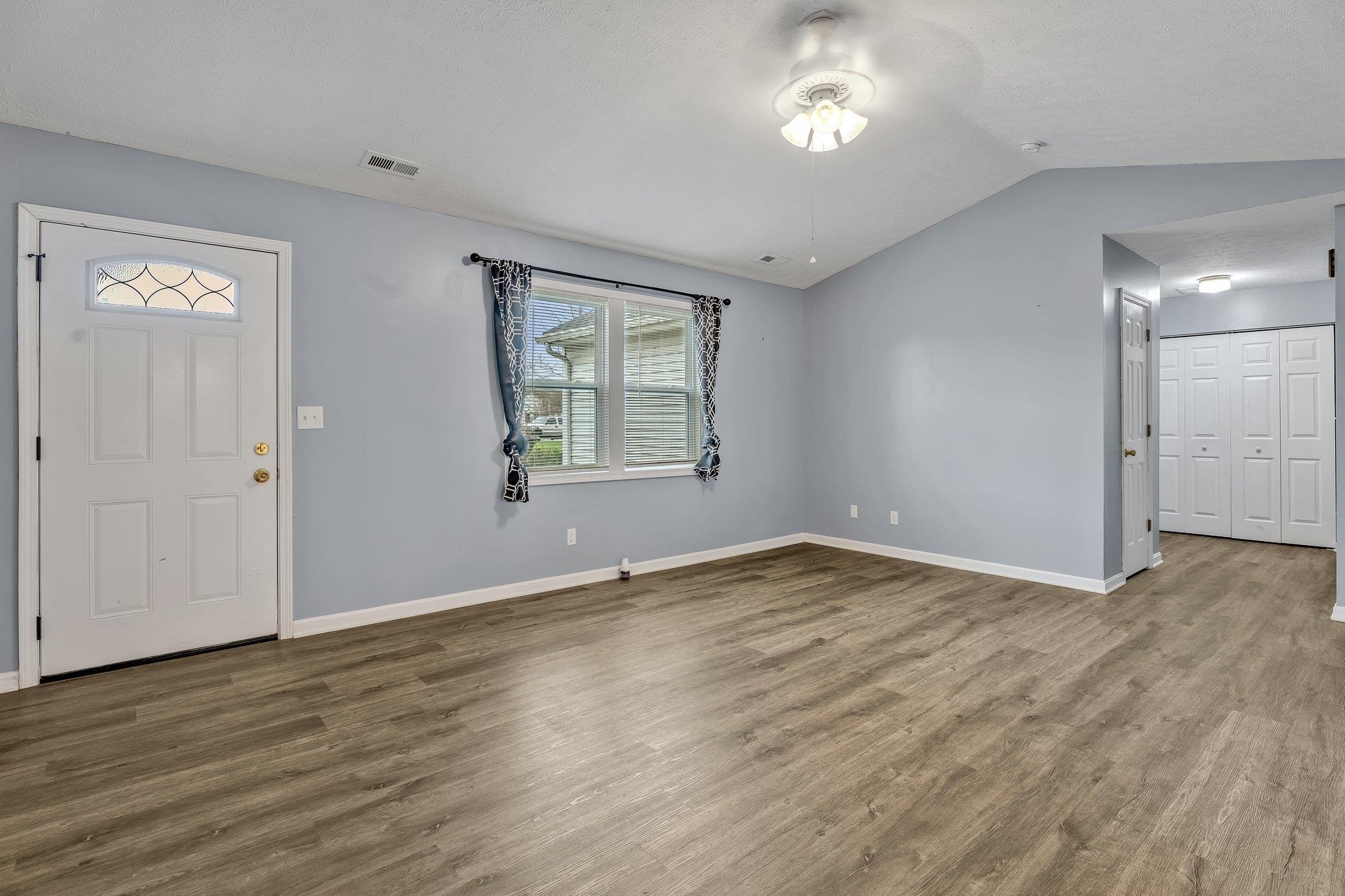 444 Canoe Creek Drive, Henderson, Kentucky 42420, 3 Bedrooms Bedrooms, ,2 BathroomsBathrooms,Single Family Residence,For Sale,Canoe Creek Drive,89196