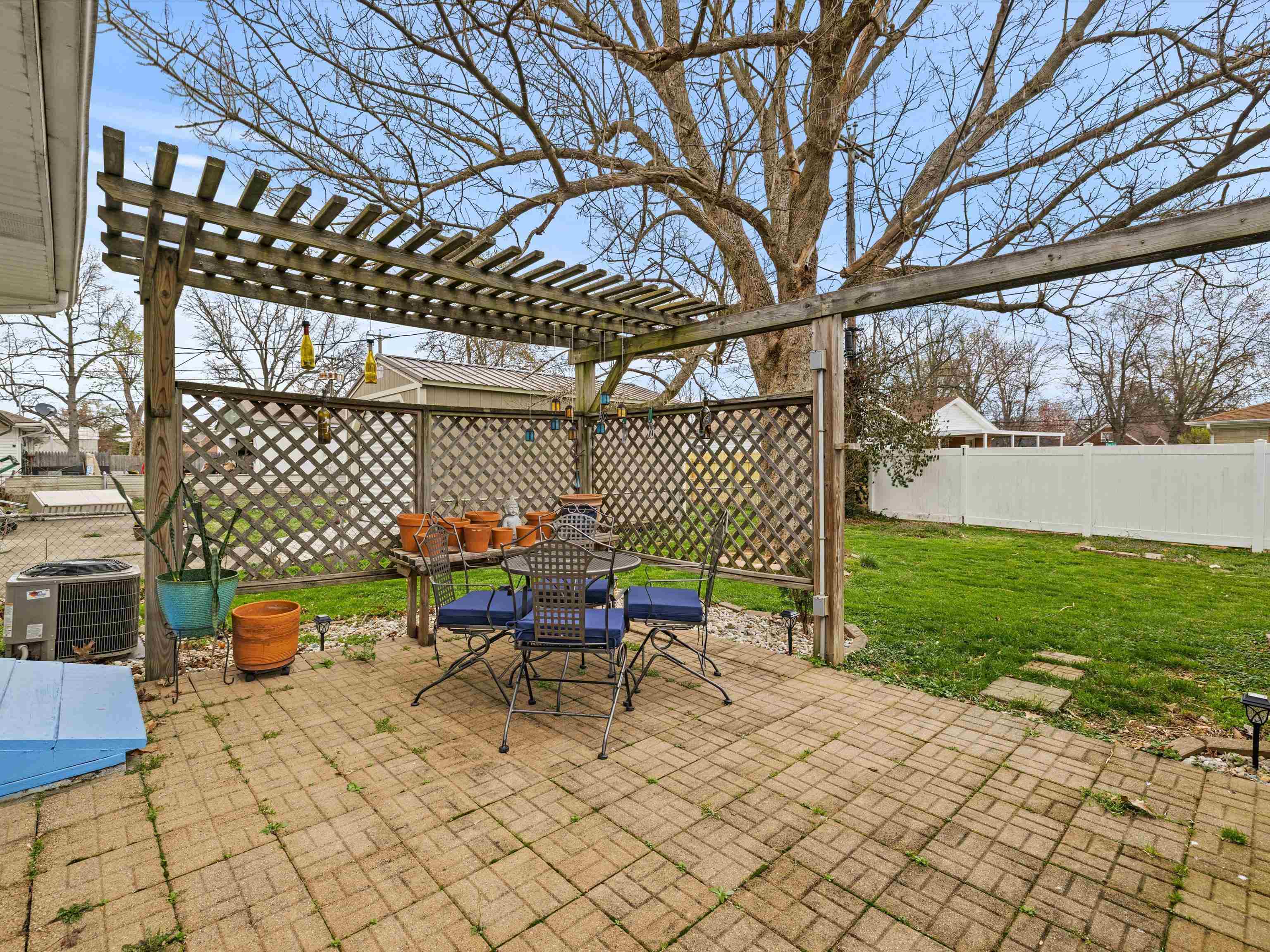 3023 San Juan Drive, Owensboro, Kentucky 42303, 3 Bedrooms Bedrooms, ,1 BathroomBathrooms,Single Family Residence,For Sale,San Juan Drive,89197