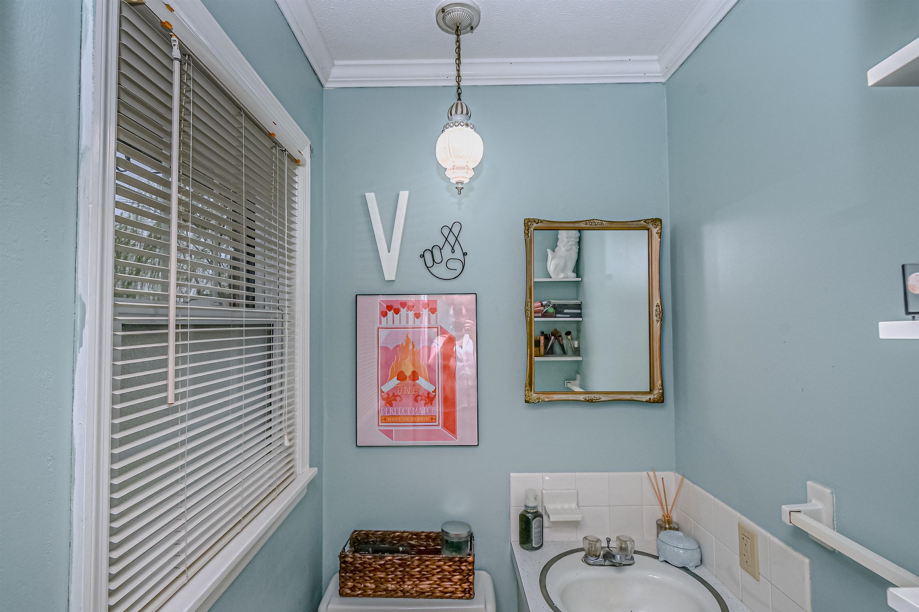 1806 Standish Place, Owensboro, Kentucky 42301, 3 Bedrooms Bedrooms, ,1 BathroomBathrooms,Single Family Residence,For Sale,Standish Place,89199