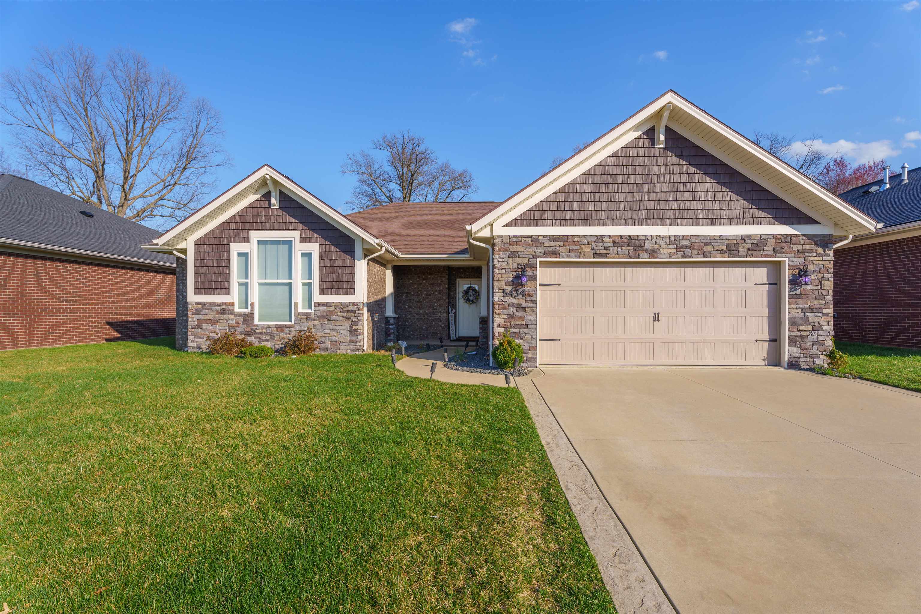 5434 Park Haven Bend, Owensboro, Kentucky 42303, 3 Bedrooms Bedrooms, ,2 BathroomsBathrooms,Single Family Residence,For Sale,Park Haven Bend,89203