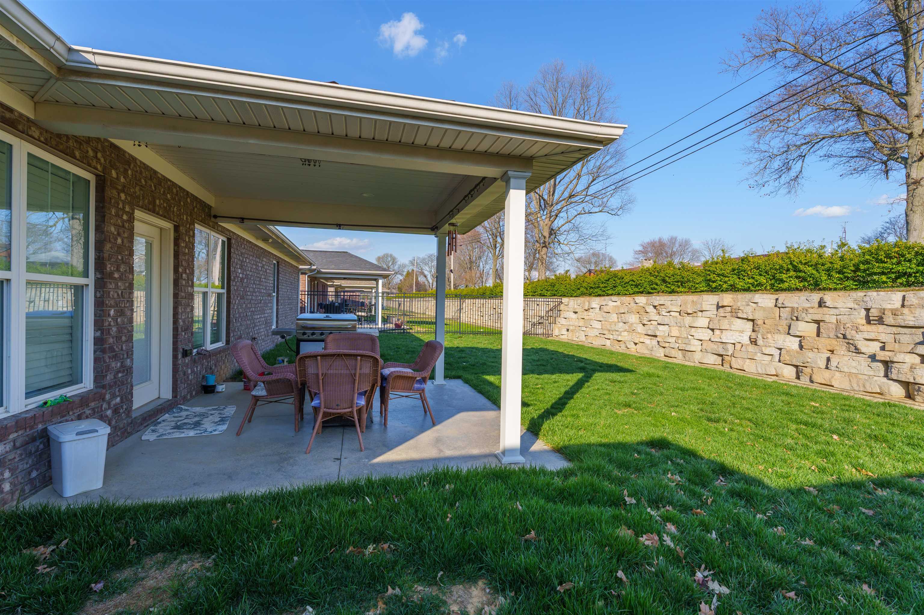 5434 Park Haven Bend, Owensboro, Kentucky 42303, 3 Bedrooms Bedrooms, ,2 BathroomsBathrooms,Single Family Residence,For Sale,Park Haven Bend,89203