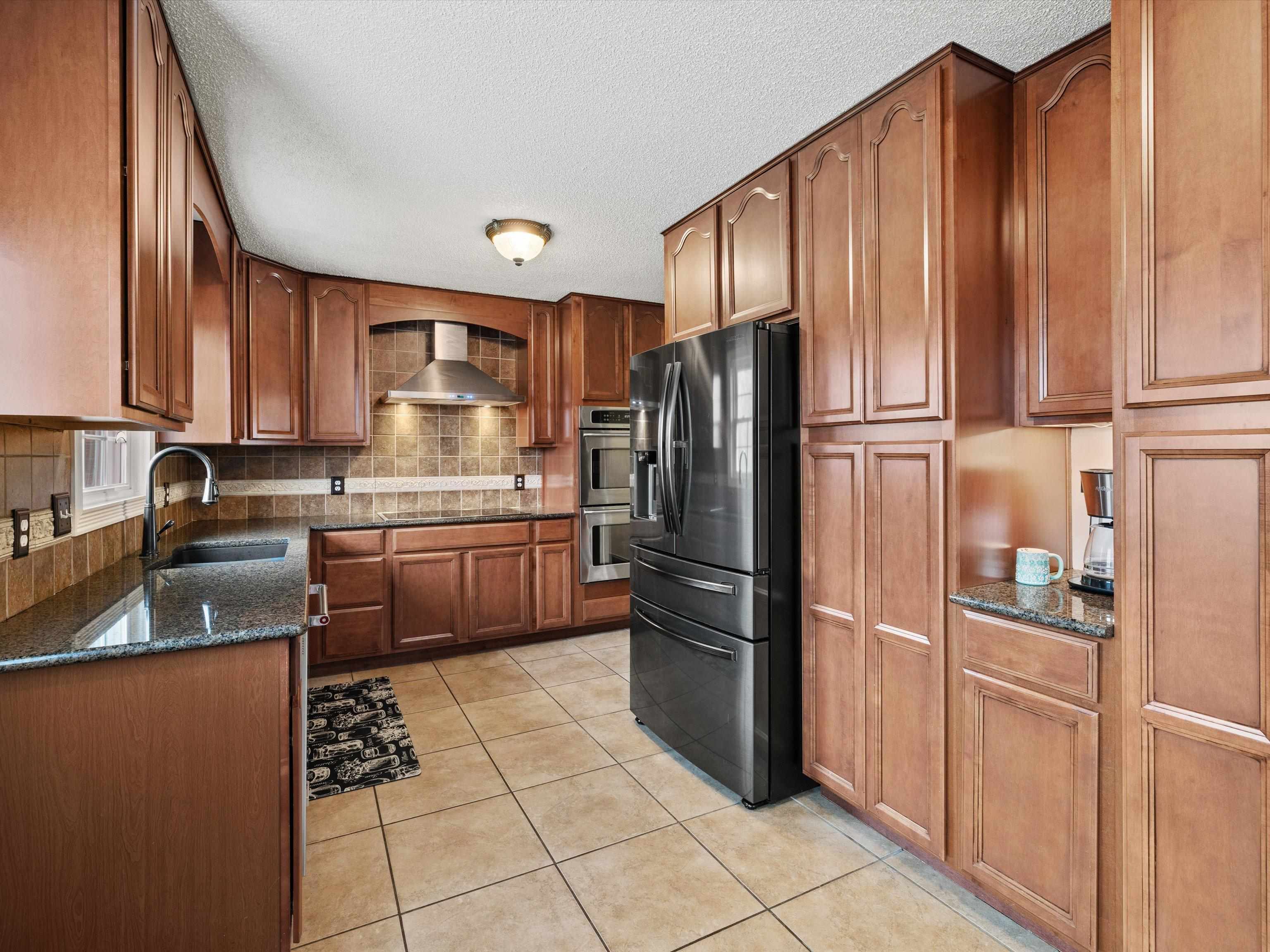 4707 Shell Drive, Owensboro, Kentucky 42303, 3 Bedrooms Bedrooms, ,3 BathroomsBathrooms,Single Family Residence,For Sale,Shell Drive,89208
