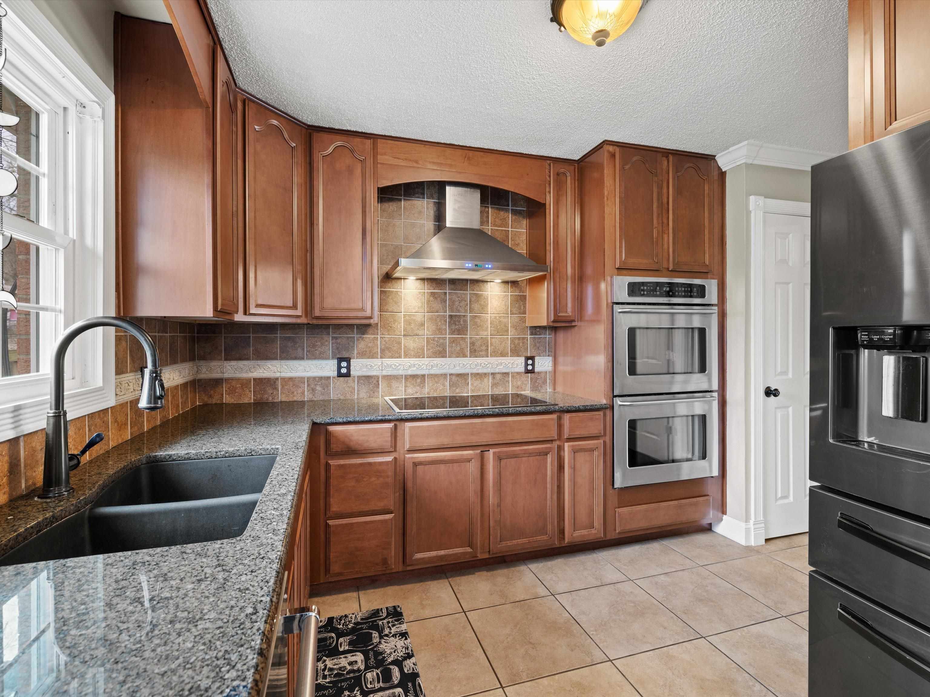 4707 Shell Drive, Owensboro, Kentucky 42303, 3 Bedrooms Bedrooms, ,3 BathroomsBathrooms,Single Family Residence,For Sale,Shell Drive,89208