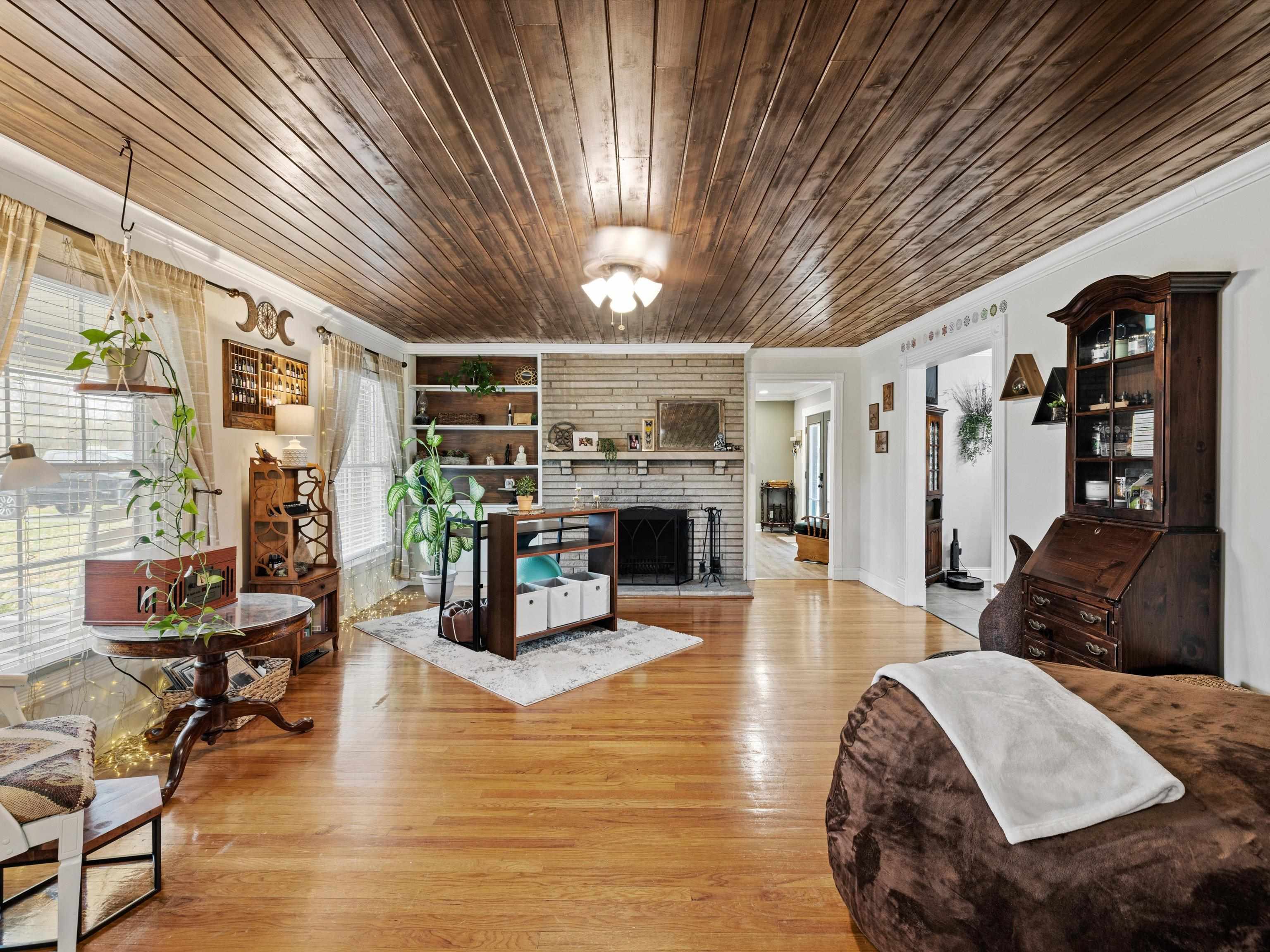 4707 Shell Drive, Owensboro, Kentucky 42303, 3 Bedrooms Bedrooms, ,3 BathroomsBathrooms,Single Family Residence,For Sale,Shell Drive,89208
