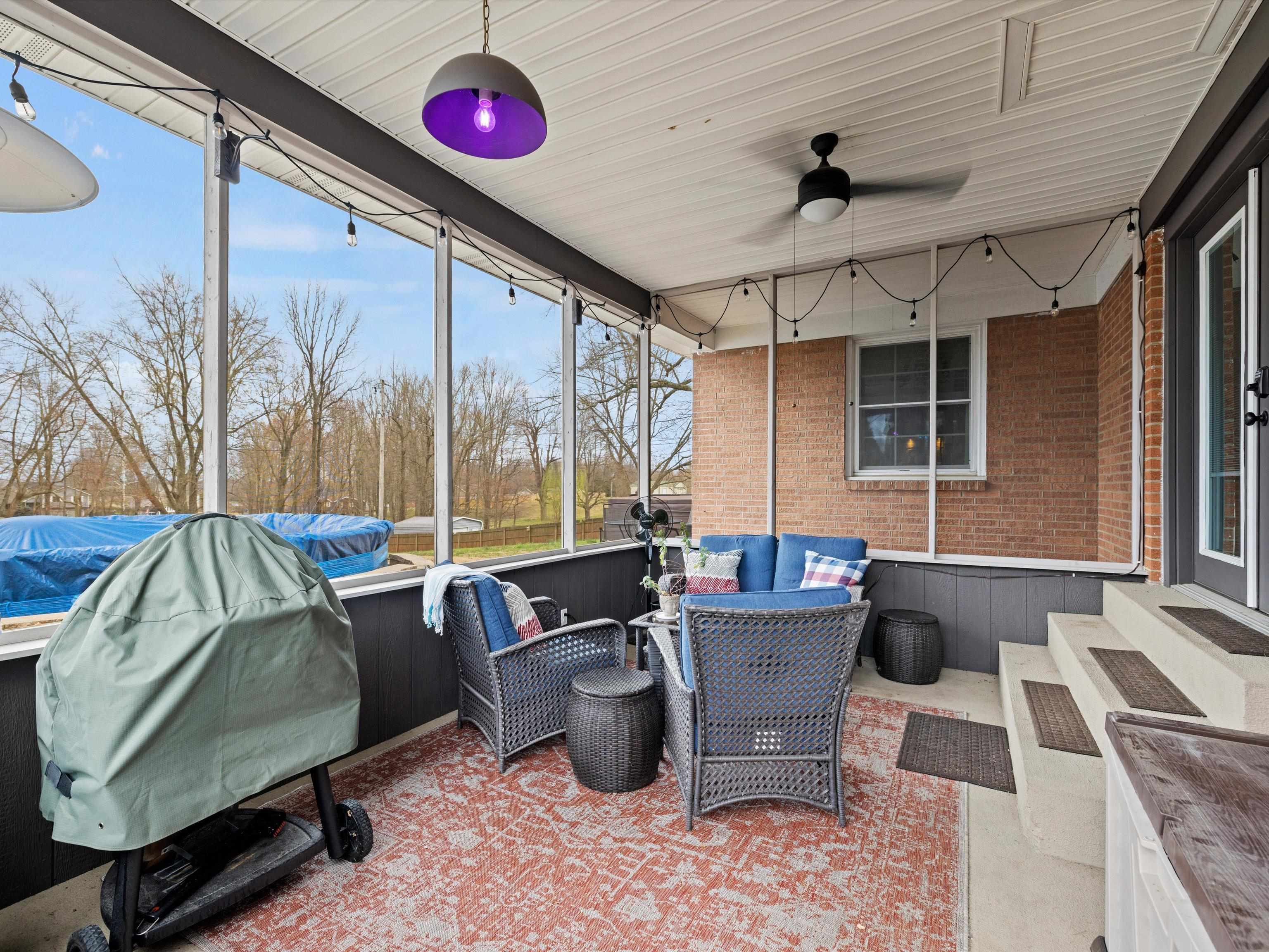 4707 Shell Drive, Owensboro, Kentucky 42303, 3 Bedrooms Bedrooms, ,3 BathroomsBathrooms,Single Family Residence,For Sale,Shell Drive,89208