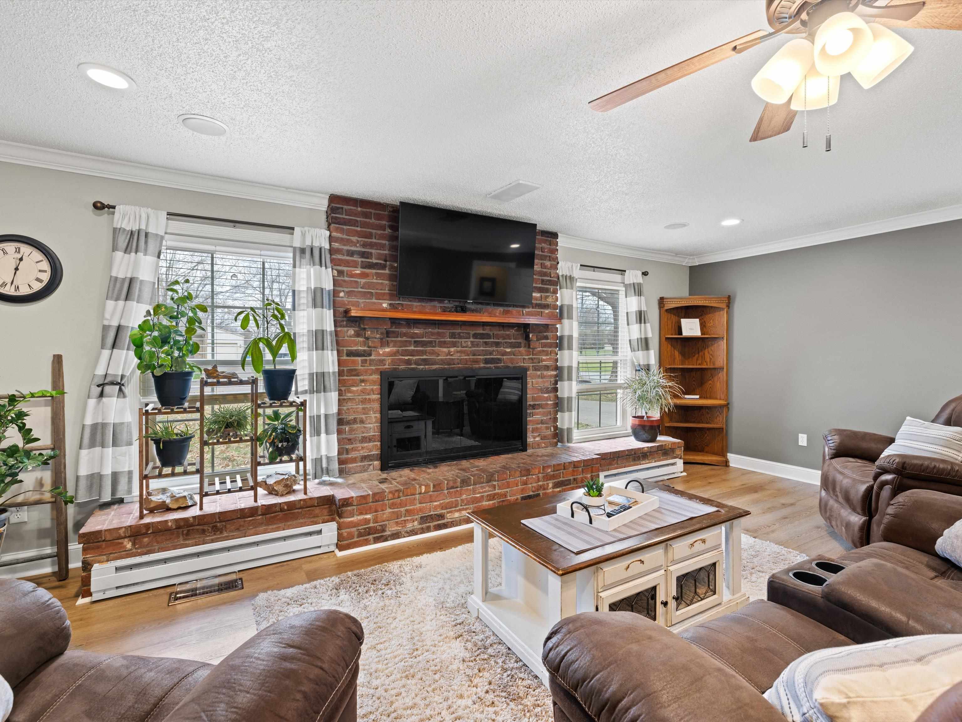 4707 Shell Drive, Owensboro, Kentucky 42303, 3 Bedrooms Bedrooms, ,3 BathroomsBathrooms,Single Family Residence,For Sale,Shell Drive,89208