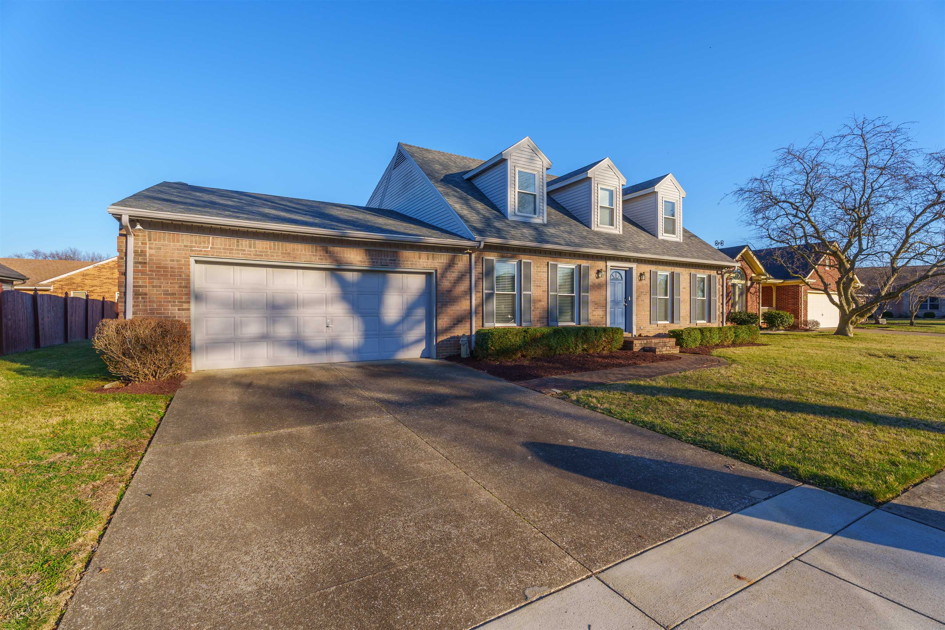 4309 Yorktown Place, Owensboro, Kentucky 42301, 4 Bedrooms Bedrooms, ,3 BathroomsBathrooms,Single Family Residence,For Sale,Yorktown Place,89212