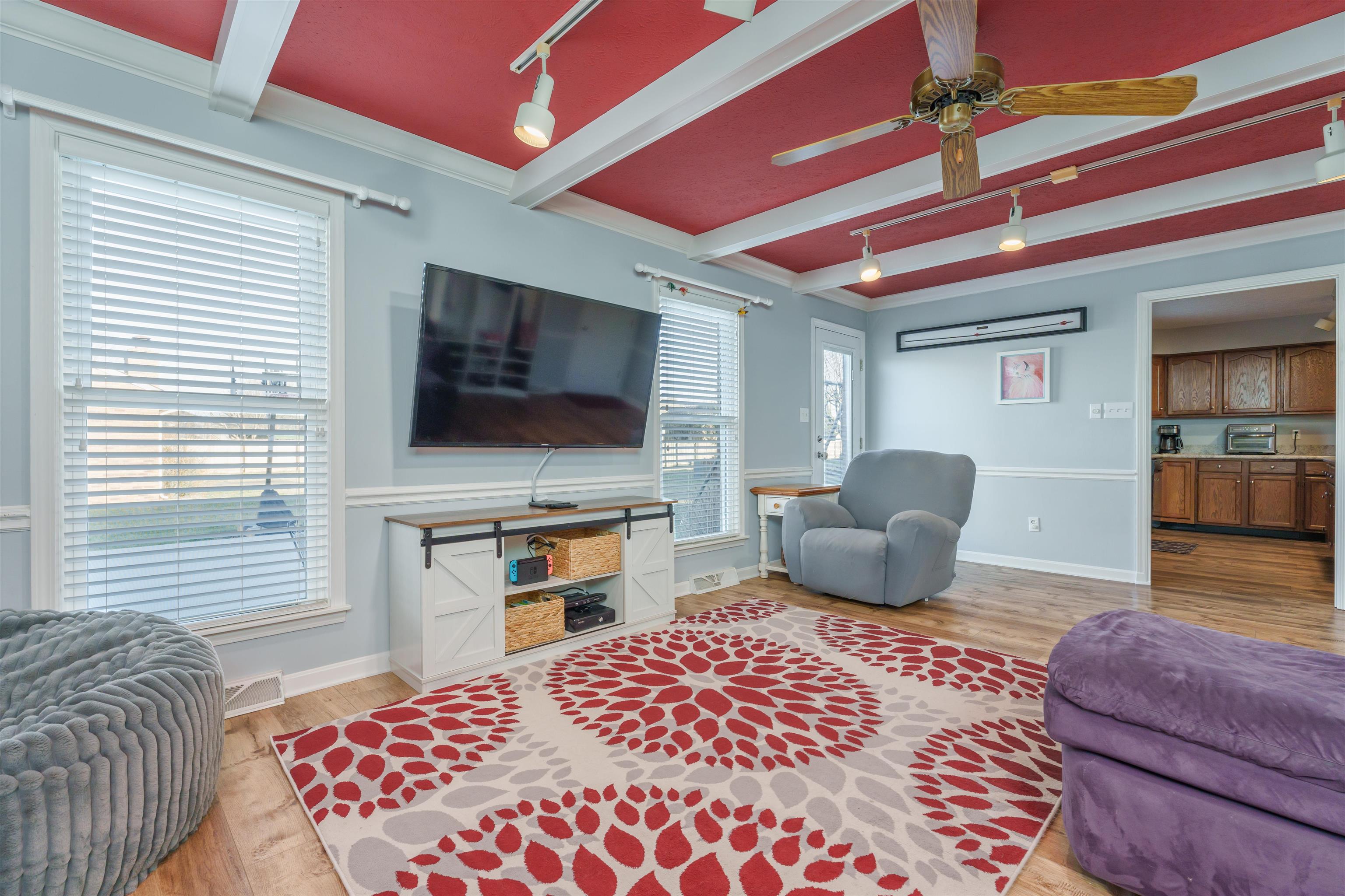 4309 Yorktown Place, Owensboro, Kentucky 42301, 4 Bedrooms Bedrooms, ,3 BathroomsBathrooms,Single Family Residence,For Sale,Yorktown Place,89212