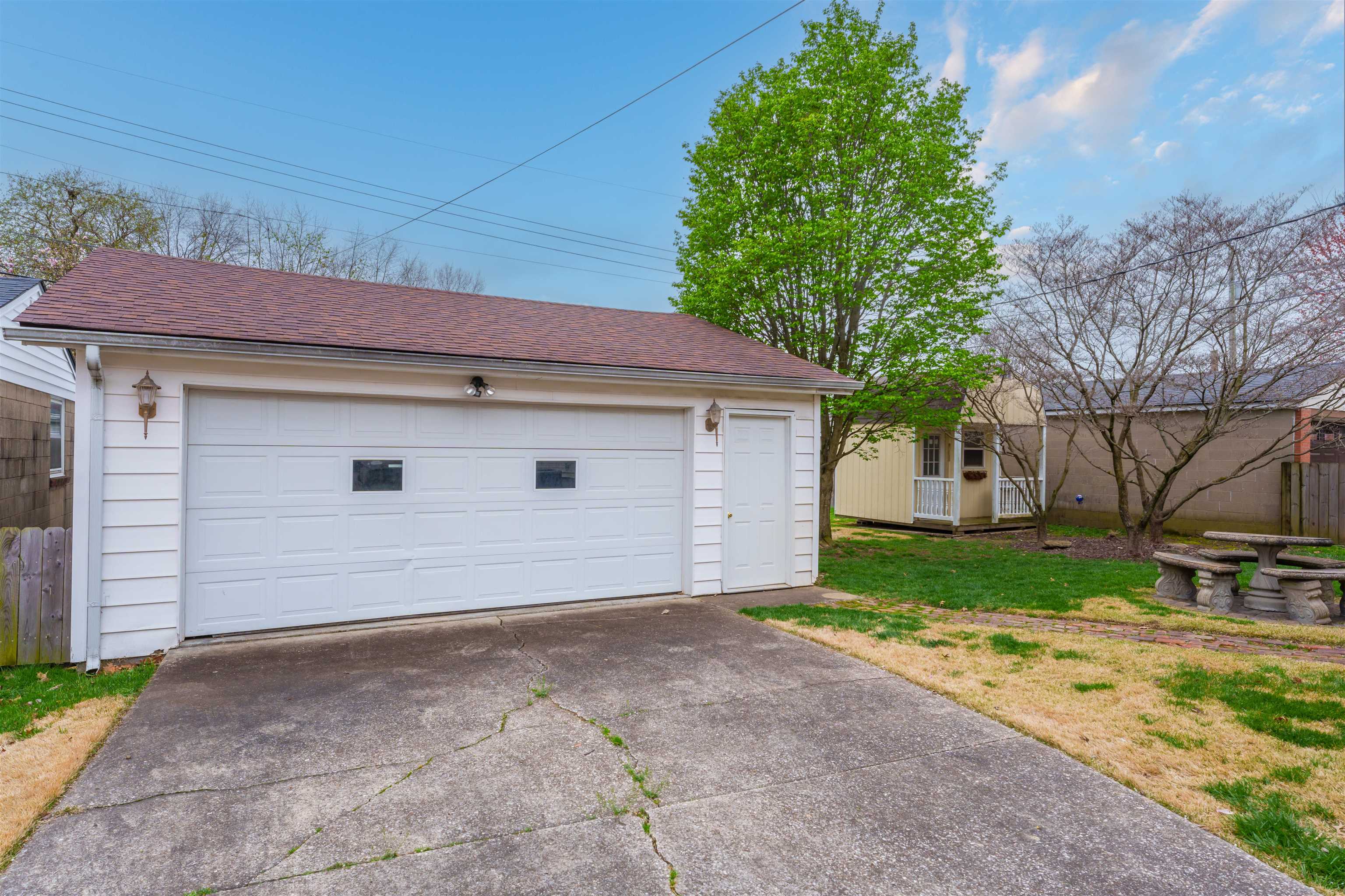 1822 Cecelia Court, Owensboro, Kentucky 42301, 4 Bedrooms Bedrooms, ,1 BathroomBathrooms,Single Family Residence,For Sale,Cecelia Court,89213