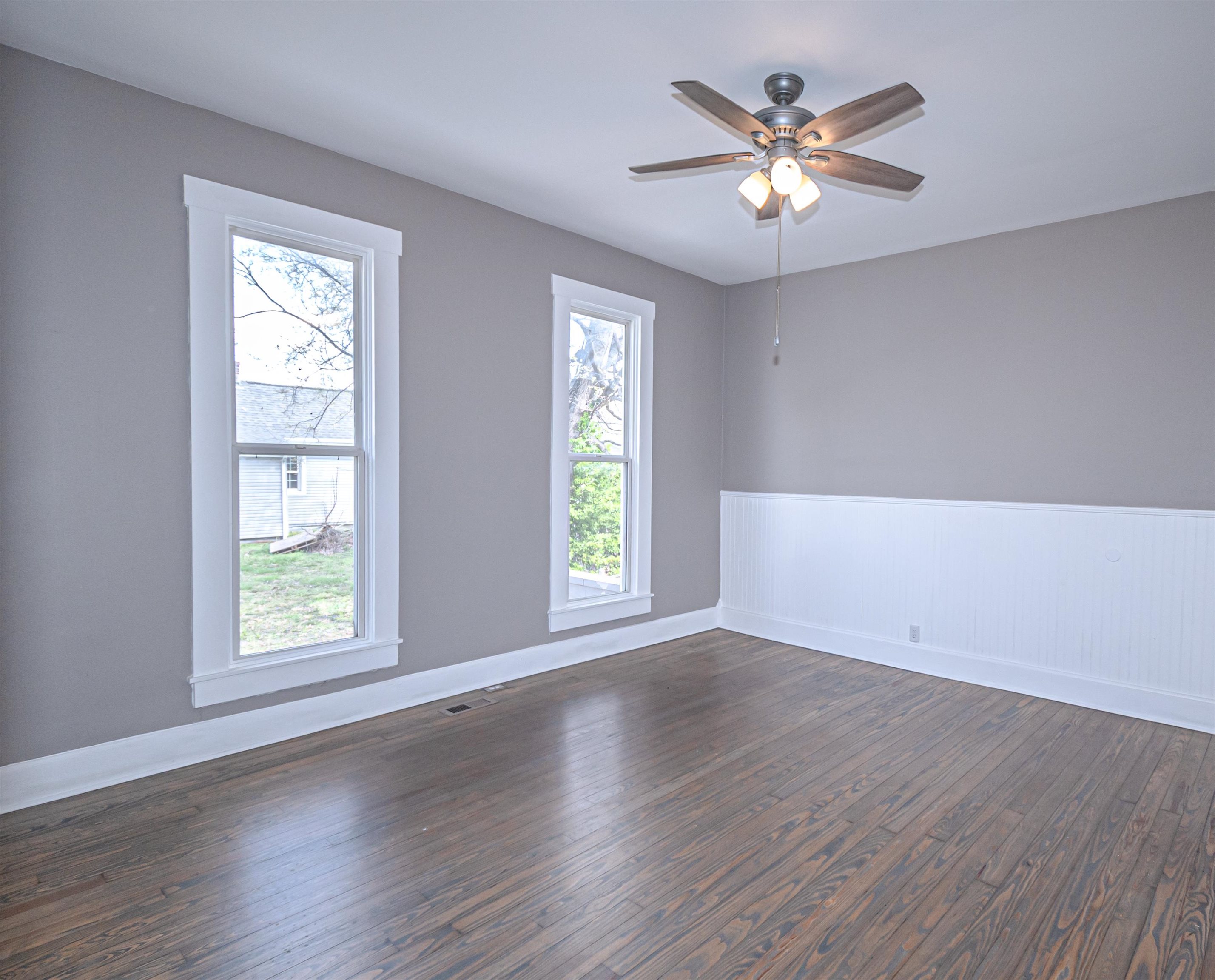 1507 Hathaway St, Owensboro, Kentucky 42303, 2 Bedrooms Bedrooms, ,1 BathroomBathrooms,Single Family Residence,For Sale,Hathaway St,89234