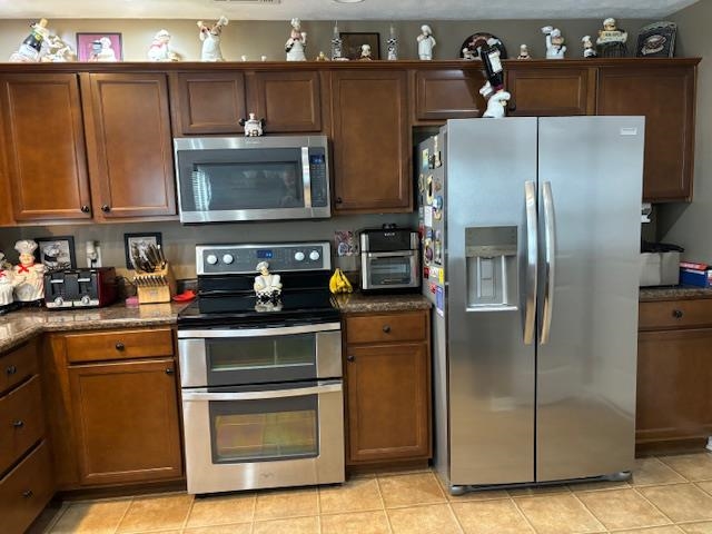 2921 Summer Point Court, Owensboro, Kentucky 42303, 3 Bedrooms Bedrooms, ,2 BathroomsBathrooms,Single Family Residence,For Sale,Summer Point Court,89260