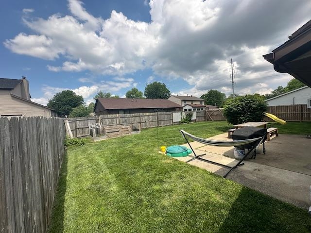 933 Rogers Ct, Owensboro, Kentucky 42303, 3 Bedrooms Bedrooms, ,2 BathroomsBathrooms,Single Family Residence,For Sale,Rogers Ct,89291
