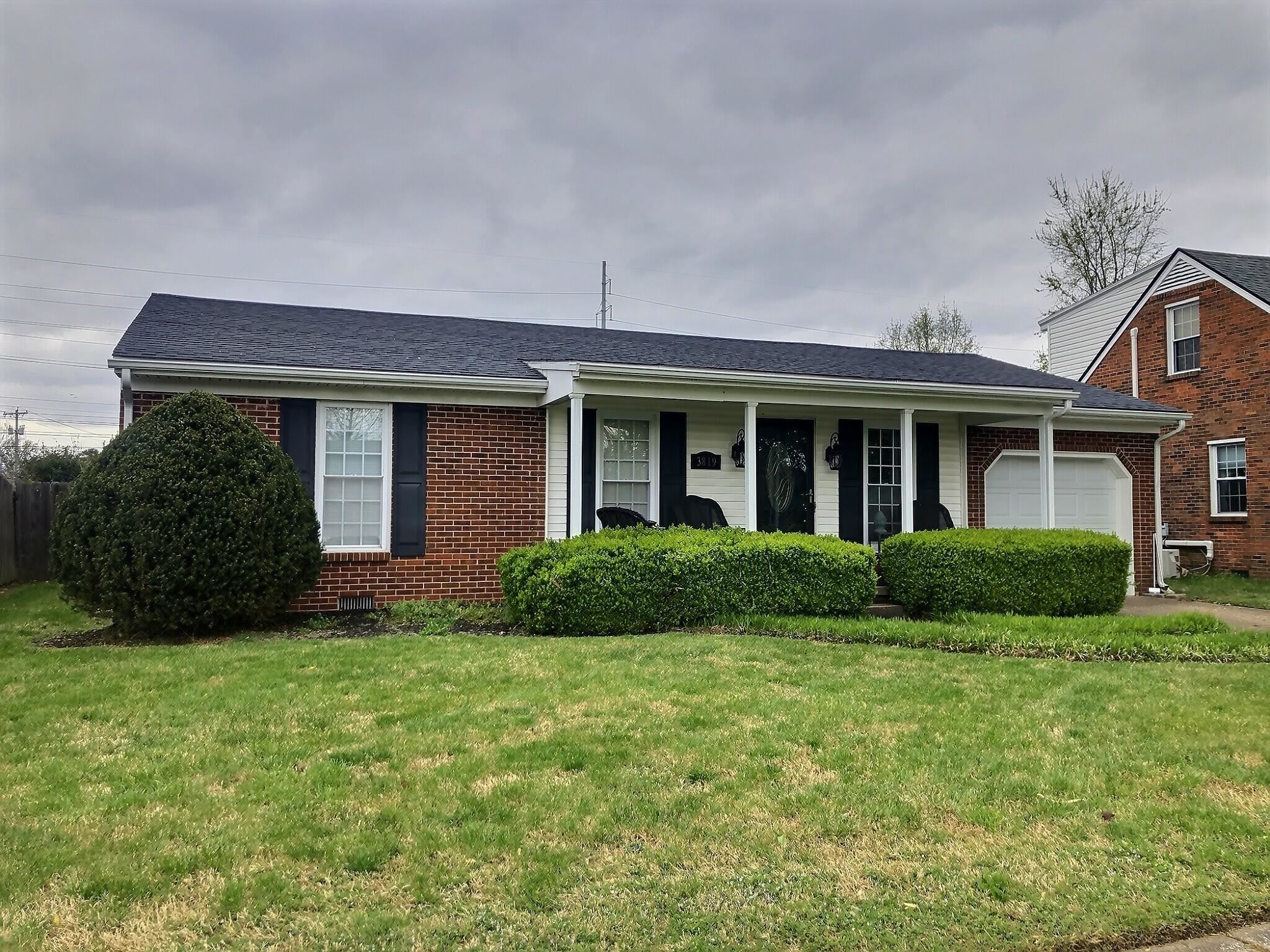 3819 Greenfield Ln, Owensboro, Kentucky 42301, 3 Bedrooms Bedrooms, ,1 BathroomBathrooms,Single Family Residence,For Sale,Greenfield Ln,89325