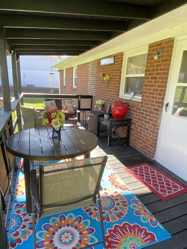 2375 St. Rt. 144, Hawesville, Kentucky 42348, 2 Bedrooms Bedrooms, ,1 BathroomBathrooms,Single Family Residence,For Sale,St. Rt. 144,89339