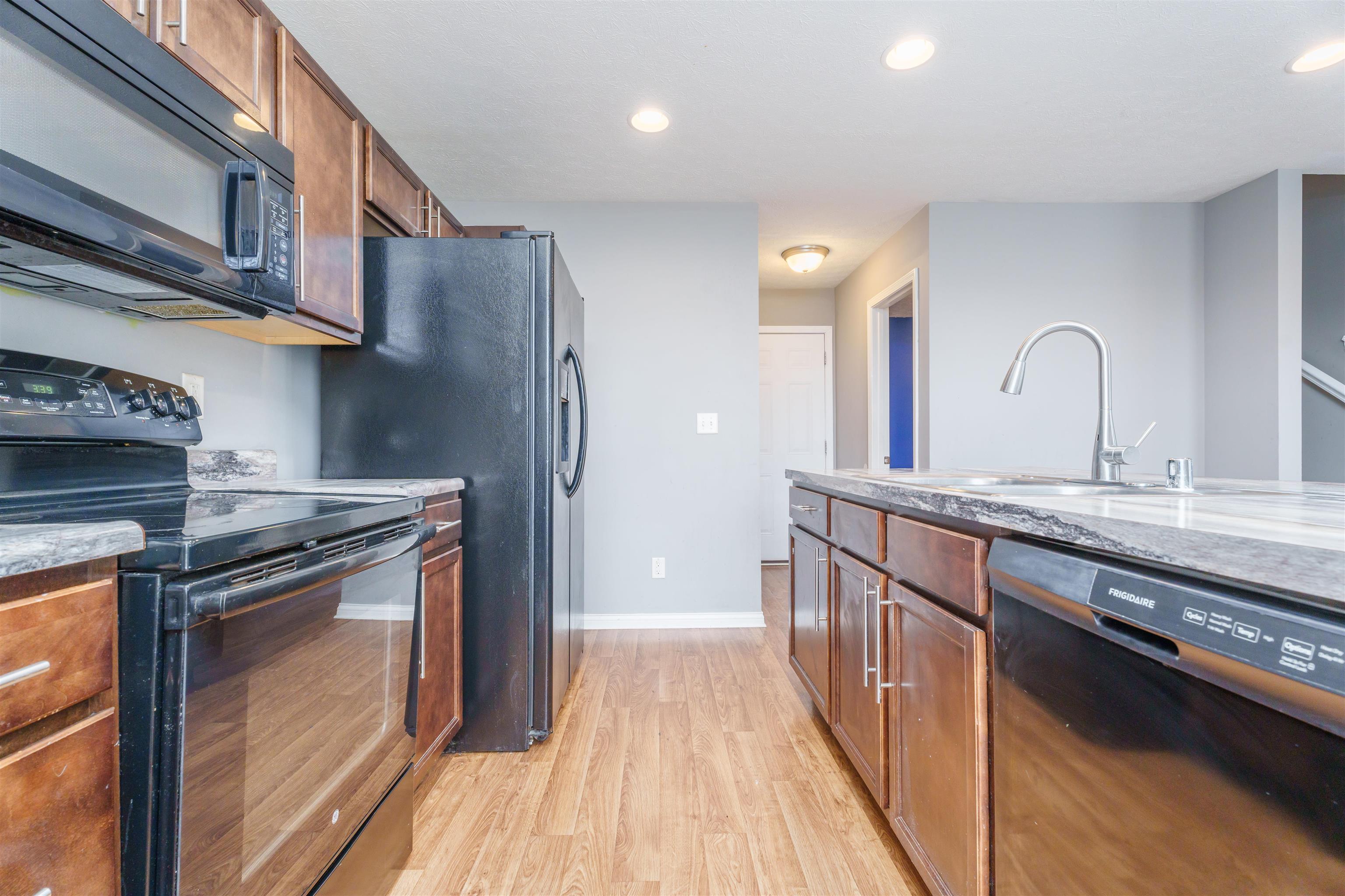 5530 Skyline Drive, Owensboro, Kentucky 42301, 4 Bedrooms Bedrooms, ,2 BathroomsBathrooms,Single Family Residence,For Sale,Skyline Drive,89344