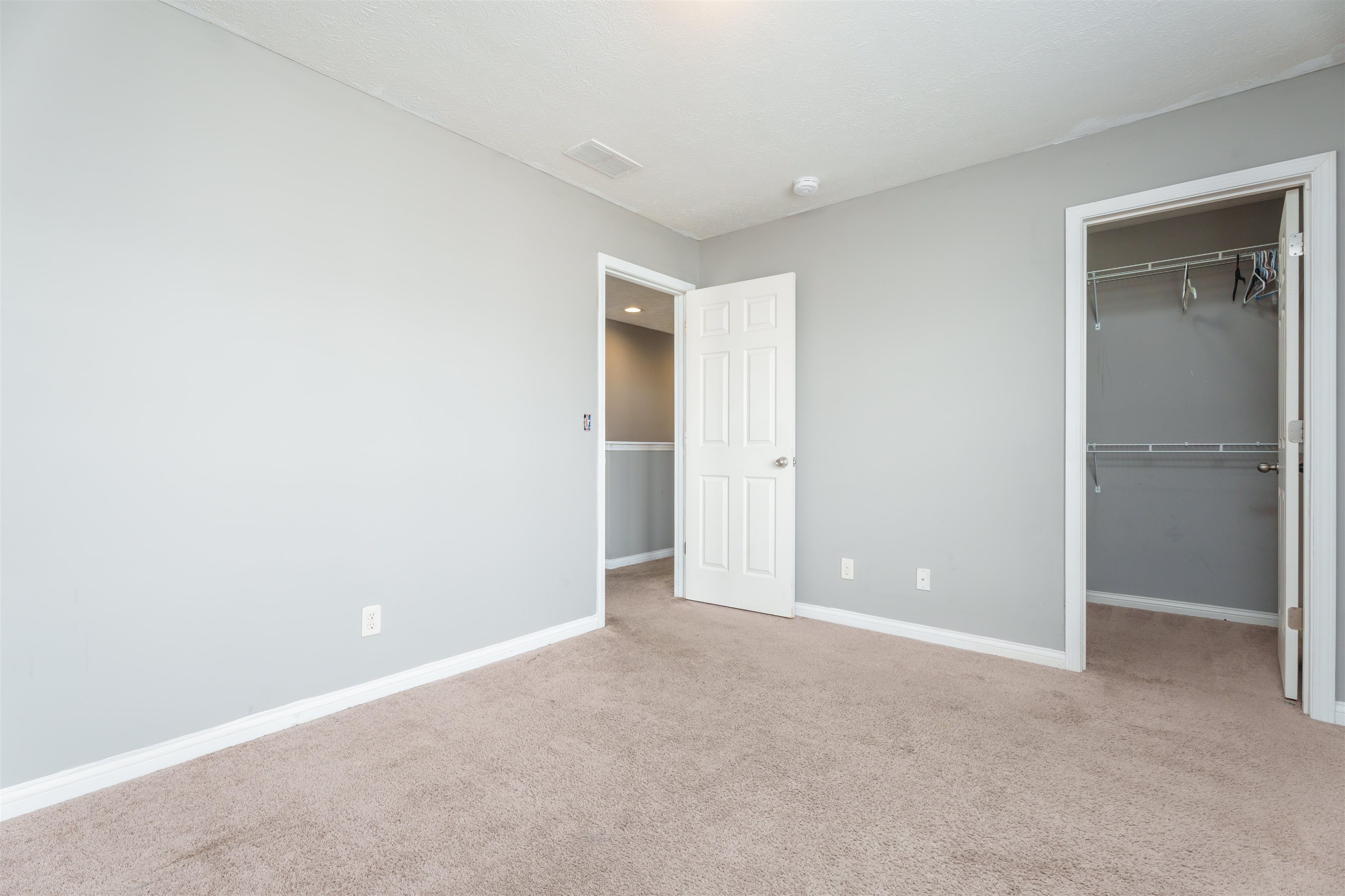 5530 Skyline Drive, Owensboro, Kentucky 42301, 4 Bedrooms Bedrooms, ,2 BathroomsBathrooms,Single Family Residence,For Sale,Skyline Drive,89344