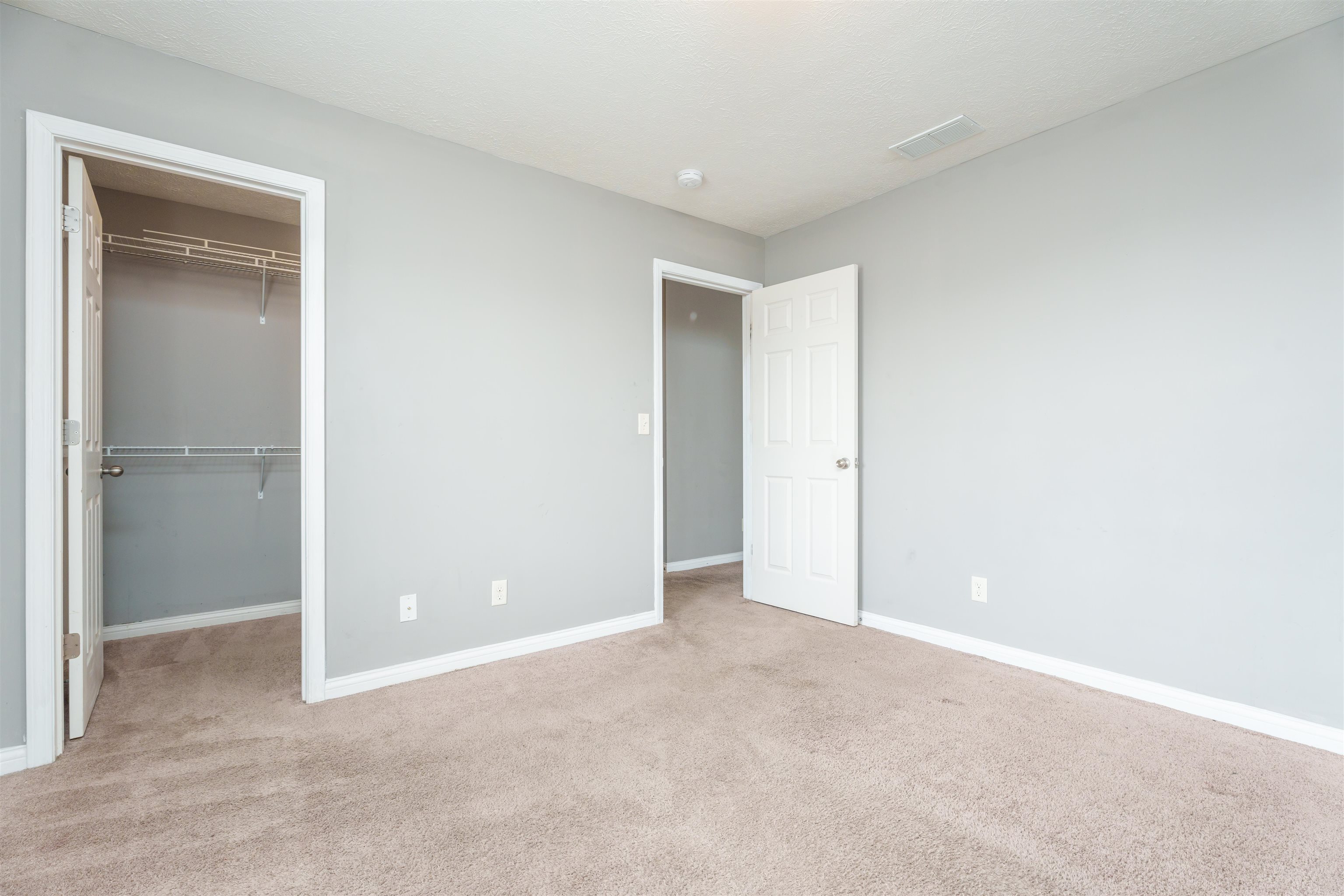 5530 Skyline Drive, Owensboro, Kentucky 42301, 4 Bedrooms Bedrooms, ,2 BathroomsBathrooms,Single Family Residence,For Sale,Skyline Drive,89344