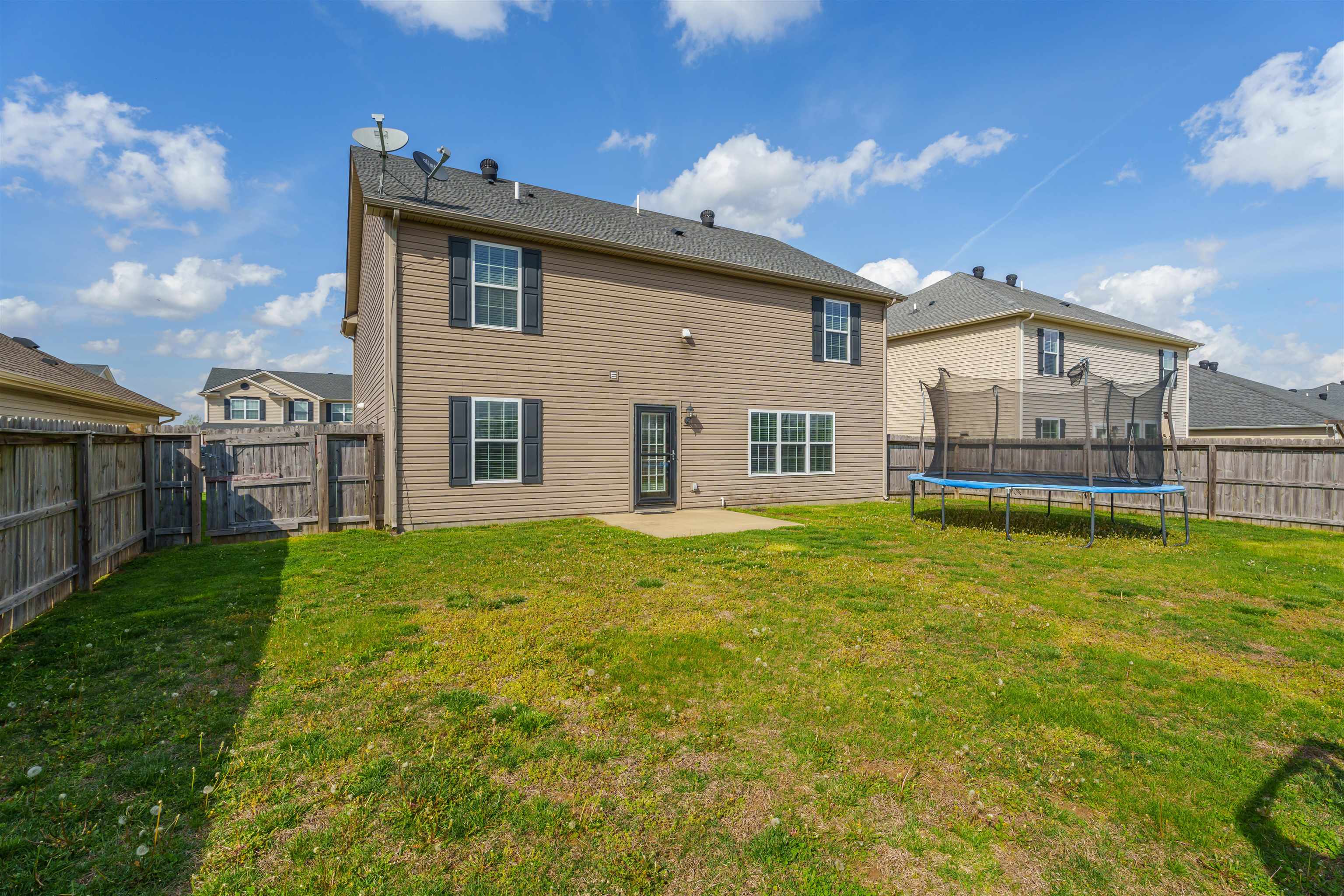 5530 Skyline Drive, Owensboro, Kentucky 42301, 4 Bedrooms Bedrooms, ,2 BathroomsBathrooms,Single Family Residence,For Sale,Skyline Drive,89344