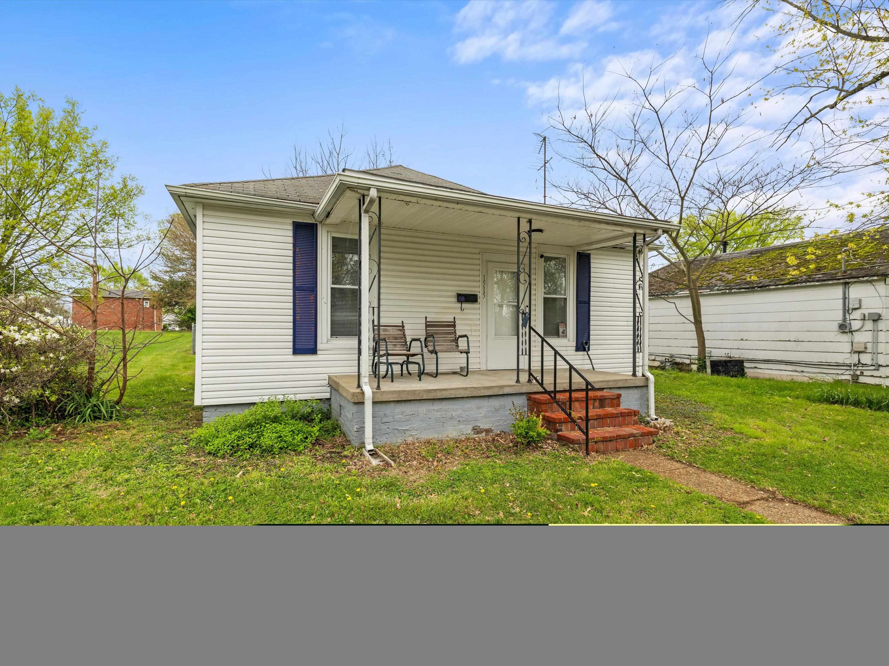 1515 Wright Street, Henderson, Kentucky 42420, 2 Bedrooms Bedrooms, ,1 BathroomBathrooms,Single Family Residence,For Sale,Wright Street,89354
