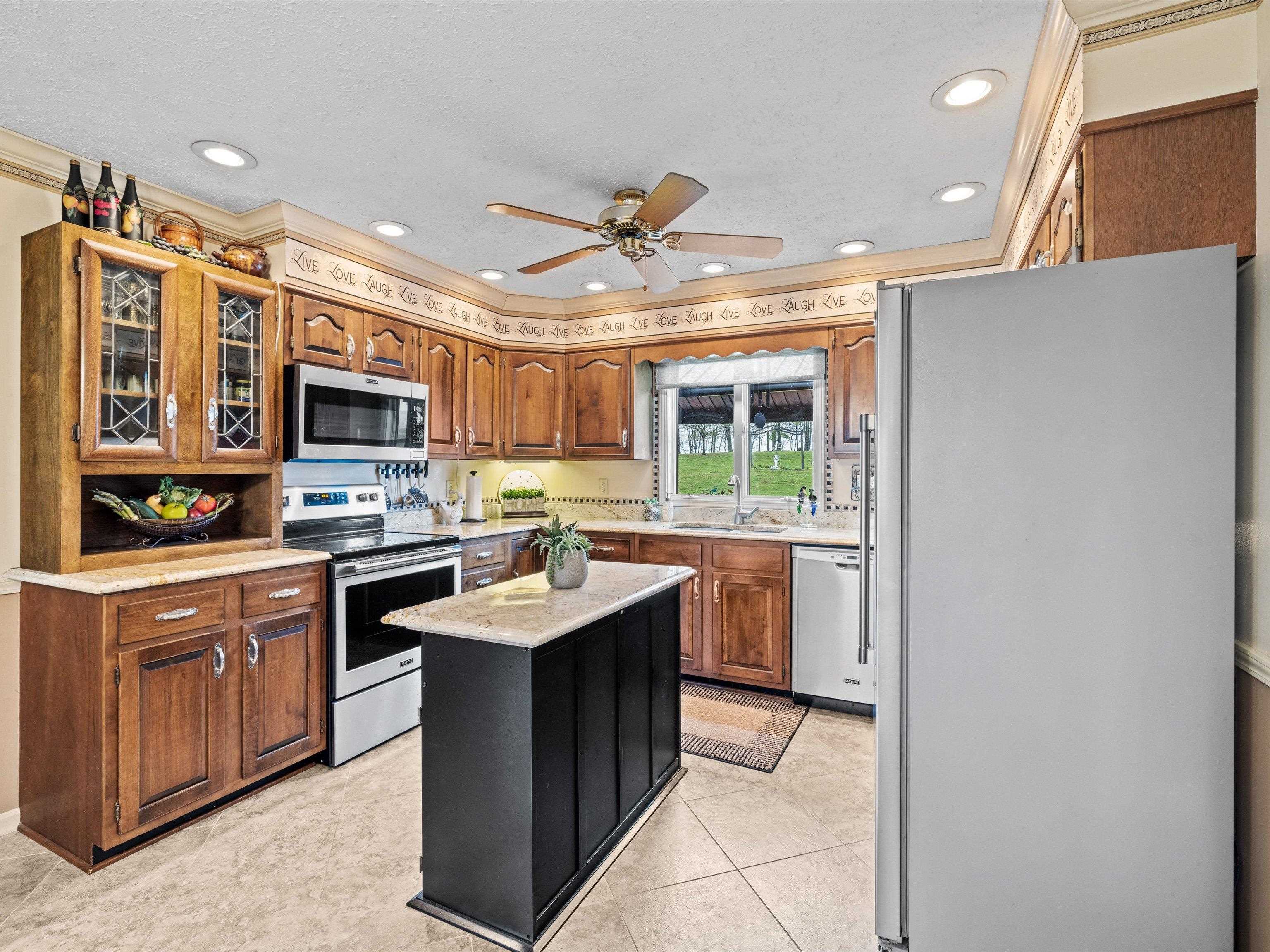 5044 State Route 142, Philpot, Kentucky 42366, 3 Bedrooms Bedrooms, ,2 BathroomsBathrooms,Single Family Residence,For Sale,State Route 142,89359
