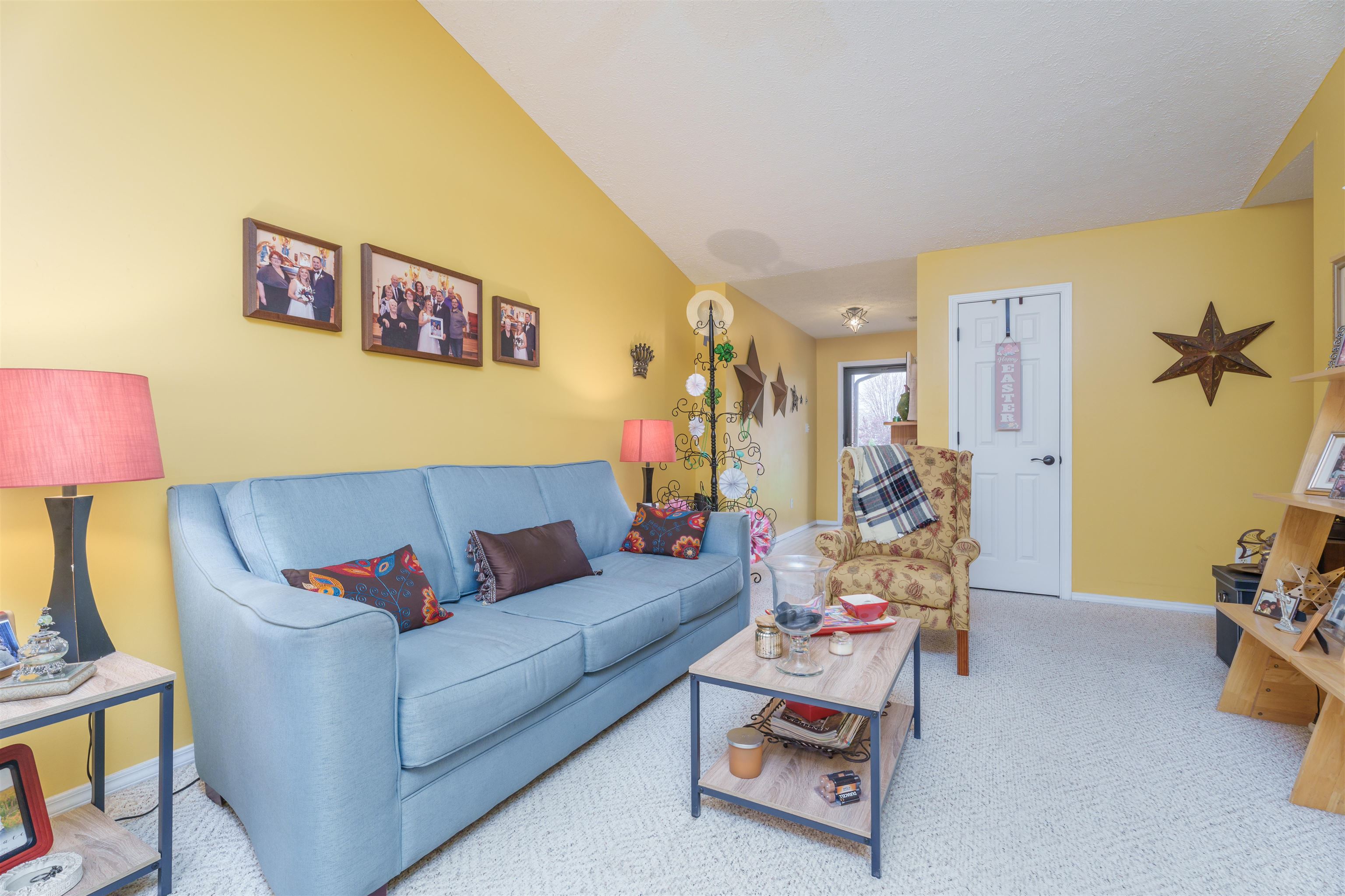 236 Lakewood Drive, Owensboro, Kentucky 42301, 3 Bedrooms Bedrooms, ,2 BathroomsBathrooms,Single Family Residence,For Sale,Lakewood Drive,89365