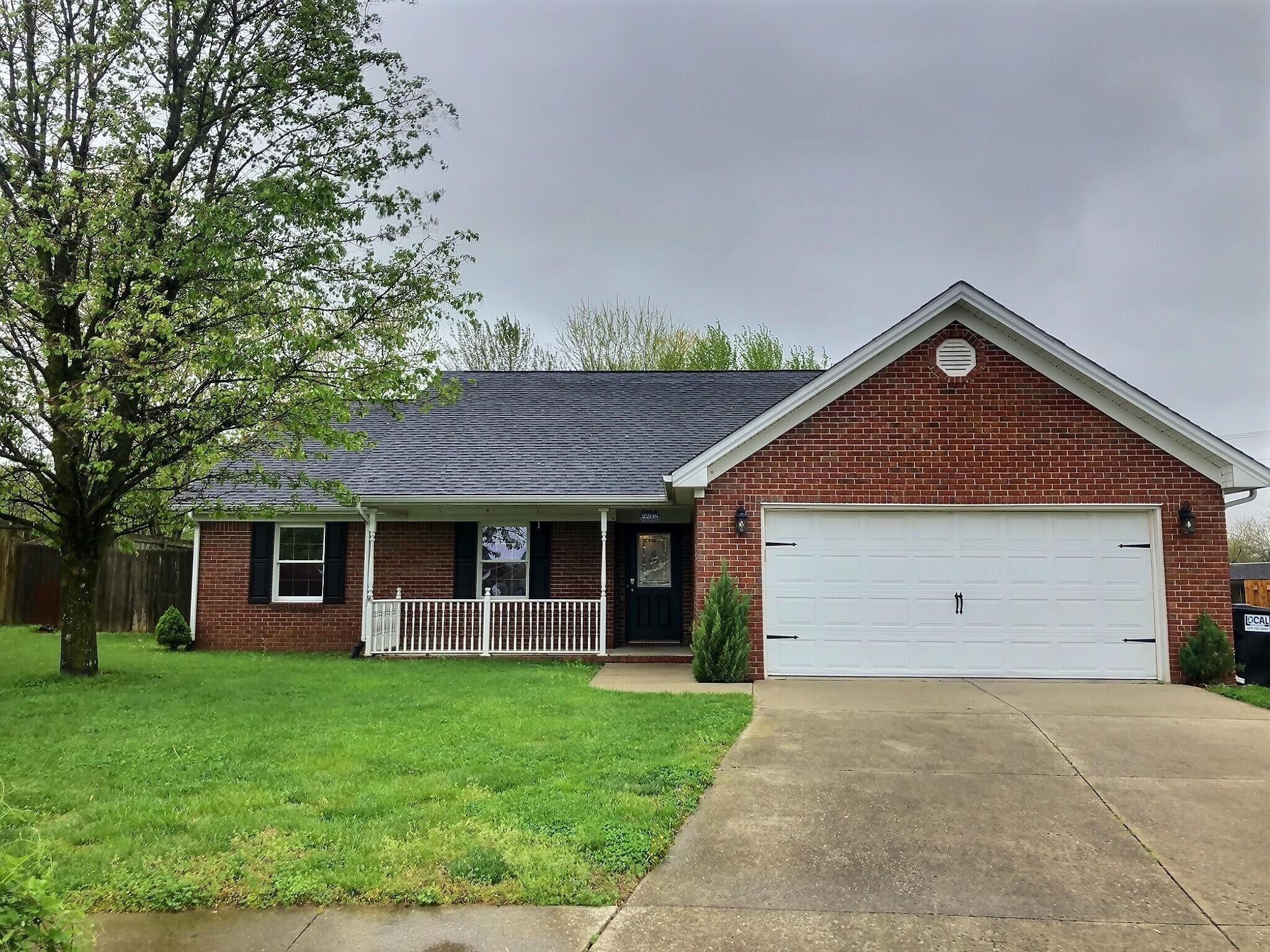 2208 Emerald Ct, Owensboro, Kentucky 42303, 3 Bedrooms Bedrooms, ,2 BathroomsBathrooms,Single Family Residence,For Sale,Emerald Ct,89368