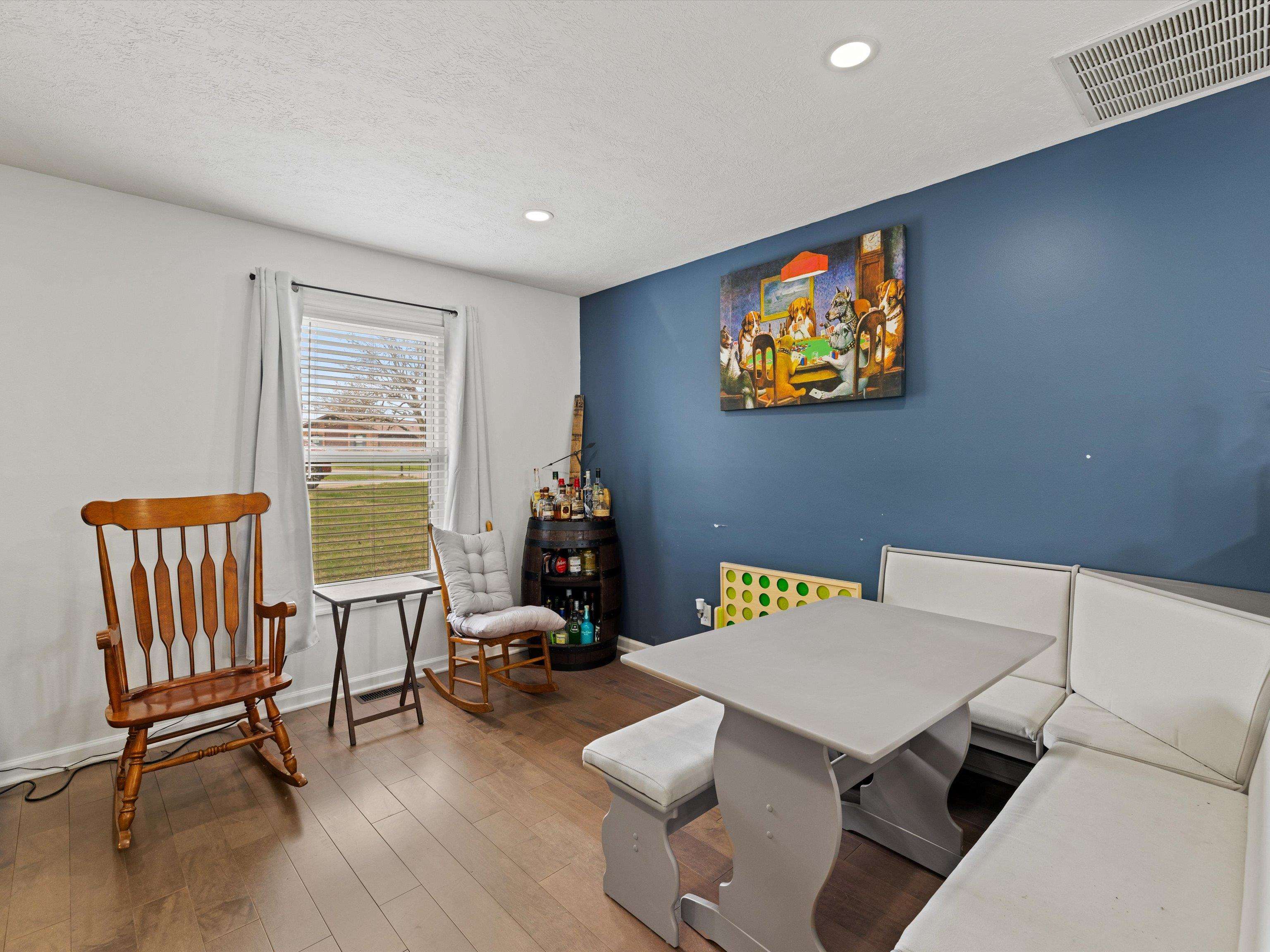 3517 Roundtable Loop, Owensboro, Kentucky 42303, 3 Bedrooms Bedrooms, ,2 BathroomsBathrooms,Single Family Residence,For Sale,Roundtable Loop,89374