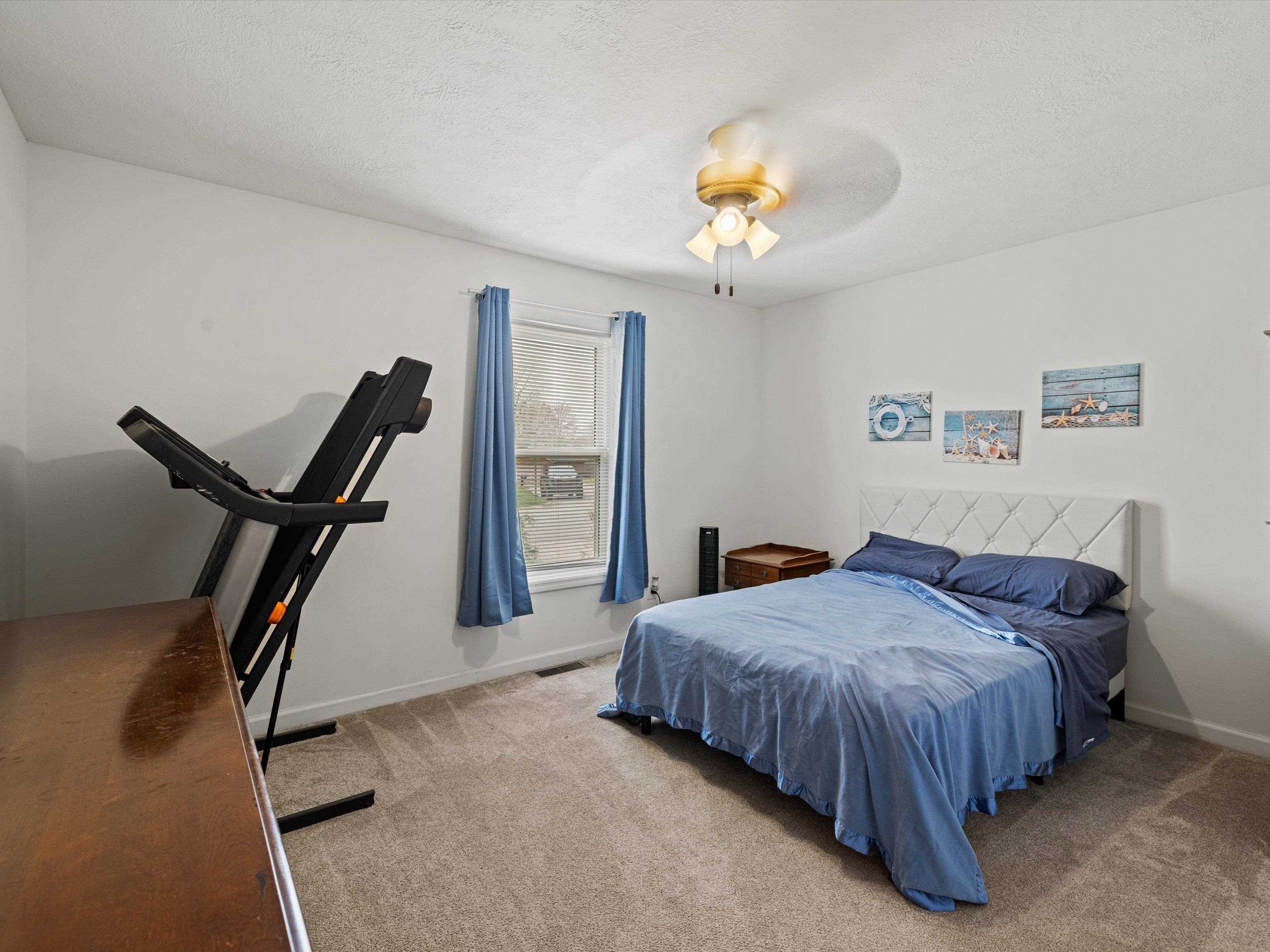 3517 Roundtable Loop, Owensboro, Kentucky 42303, 3 Bedrooms Bedrooms, ,2 BathroomsBathrooms,Single Family Residence,For Sale,Roundtable Loop,89374