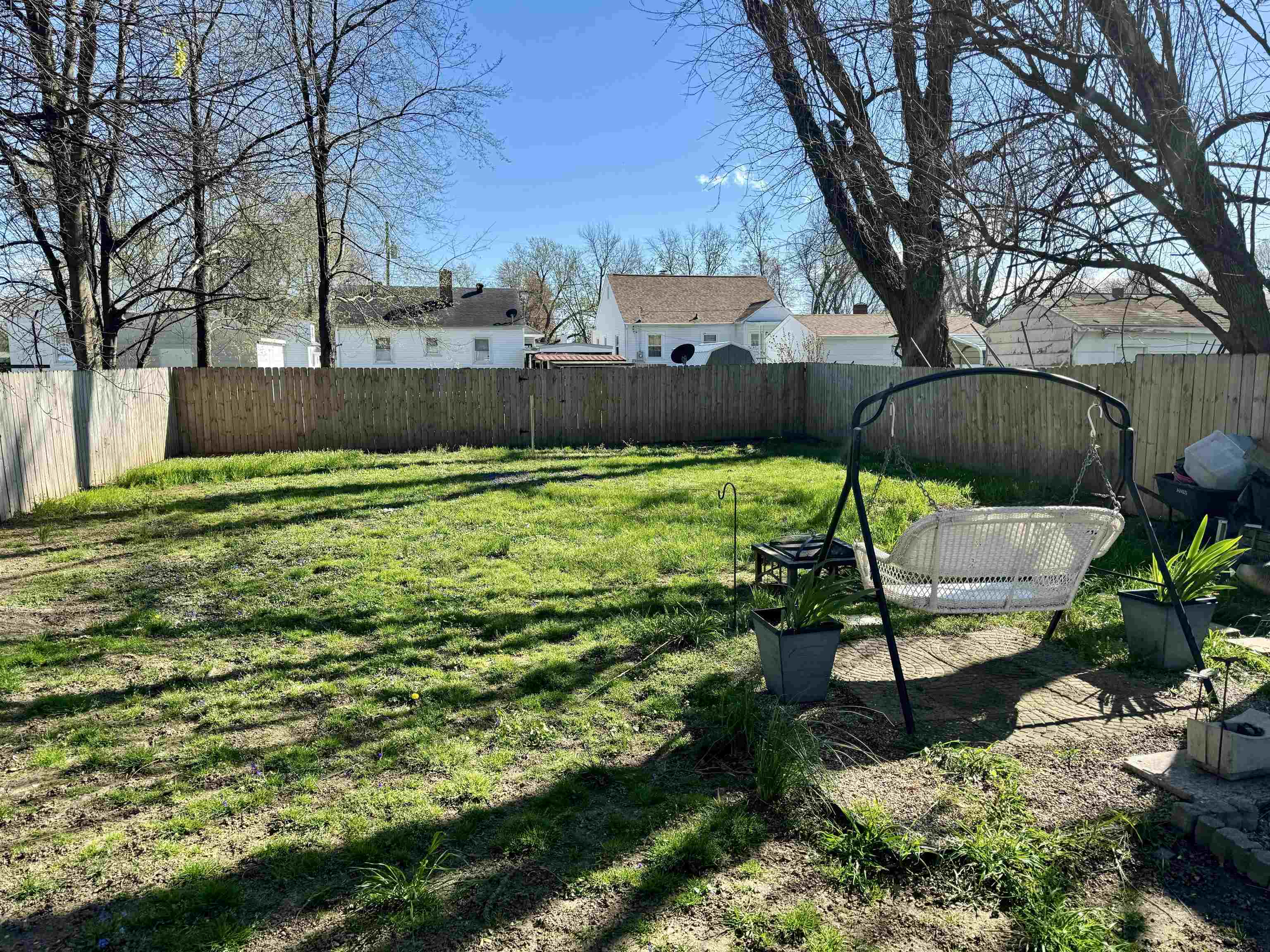 1006 19th St., Owensboro, Kentucky 42301, 4 Bedrooms Bedrooms, ,1 BathroomBathrooms,Single Family Residence,For Sale,19th St.,89377
