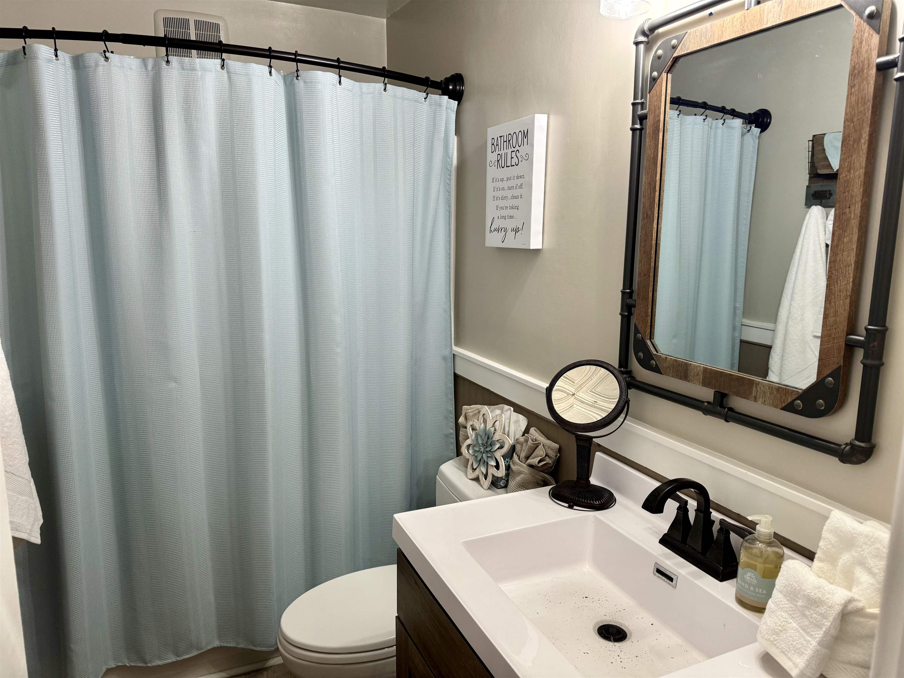 1006 19th St., Owensboro, Kentucky 42301, 4 Bedrooms Bedrooms, ,1 BathroomBathrooms,Single Family Residence,For Sale,19th St.,89377