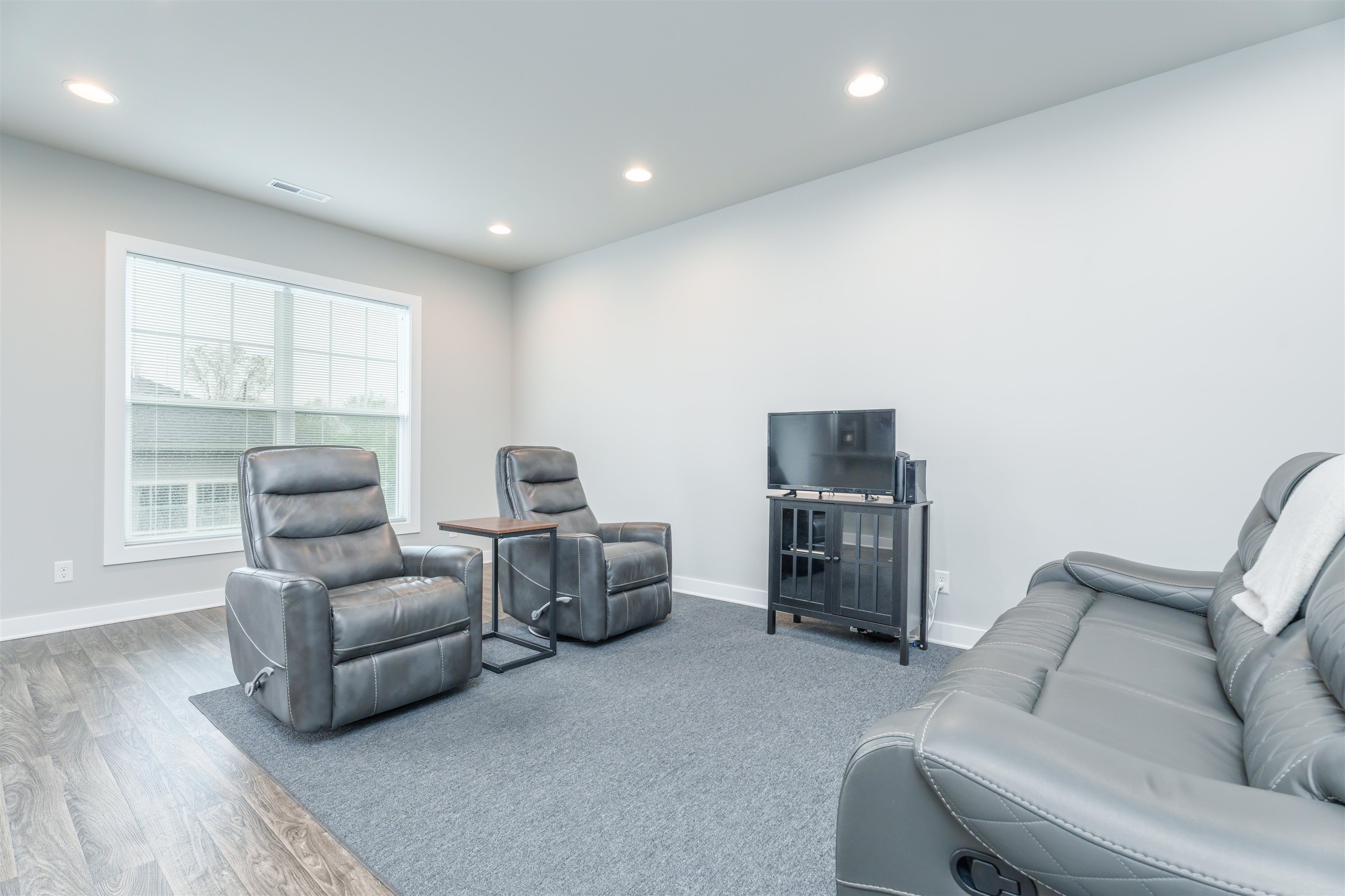 2635 Central Park Ct, Owensboro, Kentucky 42303, 2 Bedrooms Bedrooms, ,2 BathroomsBathrooms,Single Family Residence,For Sale,Central Park Ct,89378