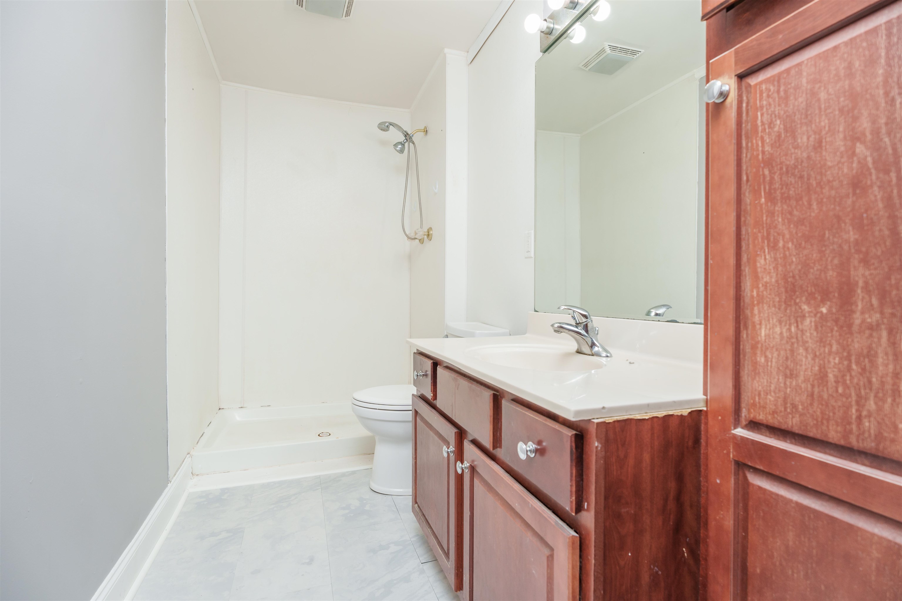 505 24th Street, Owensboro, Kentucky 42303, 3 Bedrooms Bedrooms, ,2 BathroomsBathrooms,Single Family Residence,For Sale,24th Street,89383