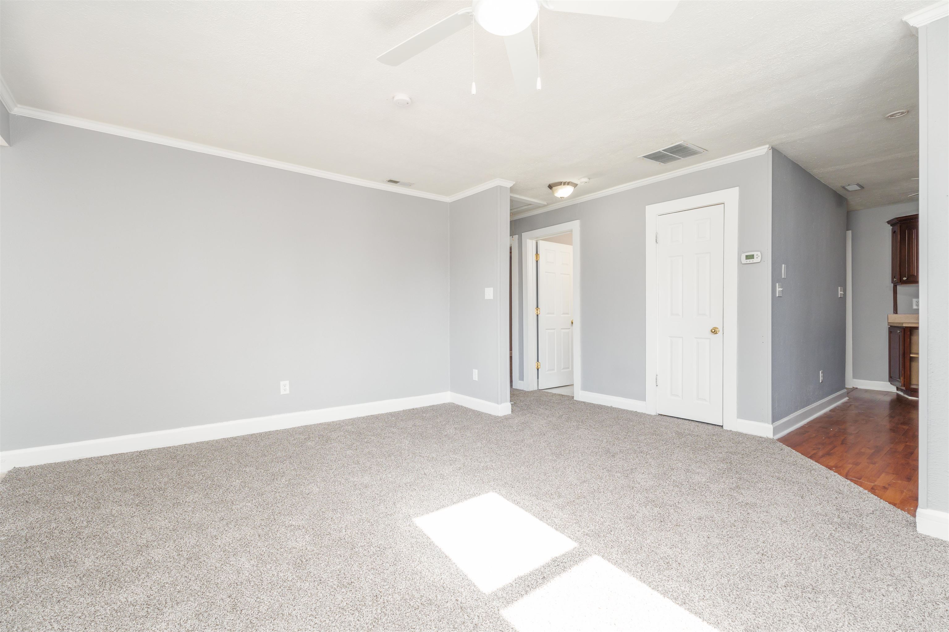 505 24th Street, Owensboro, Kentucky 42303, 3 Bedrooms Bedrooms, ,2 BathroomsBathrooms,Single Family Residence,For Sale,24th Street,89383