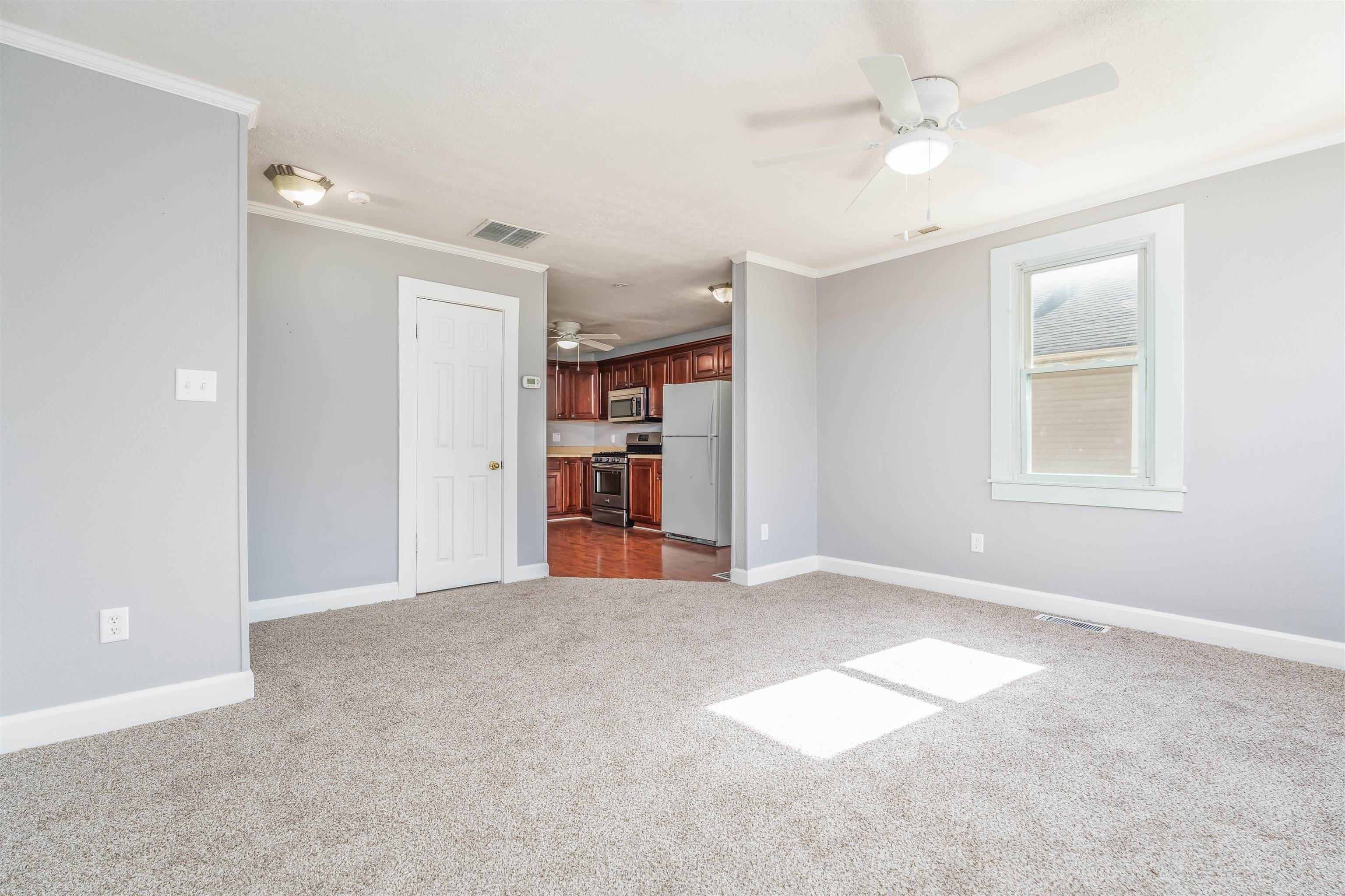 505 24th Street, Owensboro, Kentucky 42303, 3 Bedrooms Bedrooms, ,2 BathroomsBathrooms,Single Family Residence,For Sale,24th Street,89383
