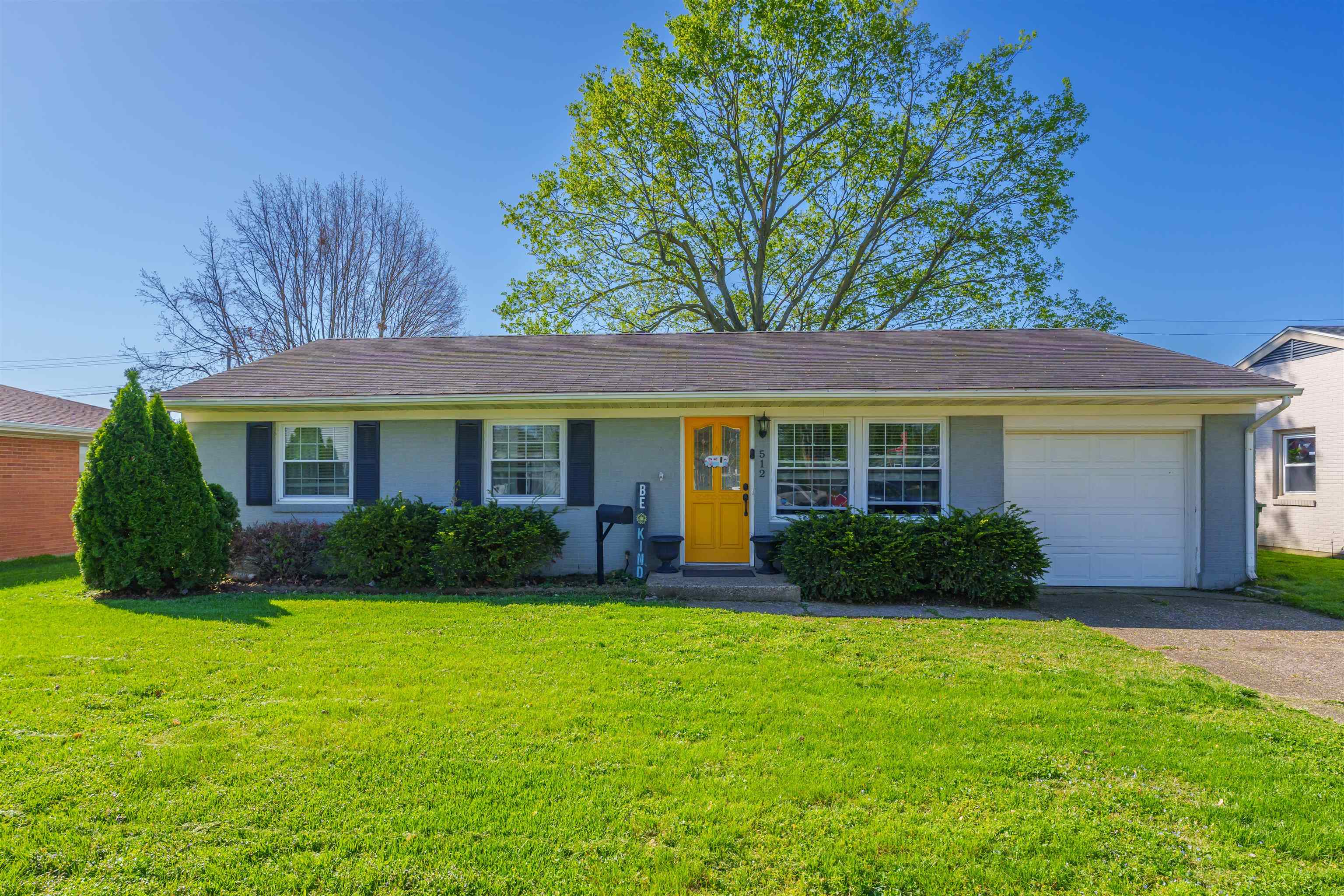 512 Booth Ave, Owensboro, Kentucky 42301, 3 Bedrooms Bedrooms, ,1 BathroomBathrooms,Single Family Residence,For Sale,Booth Ave,89384