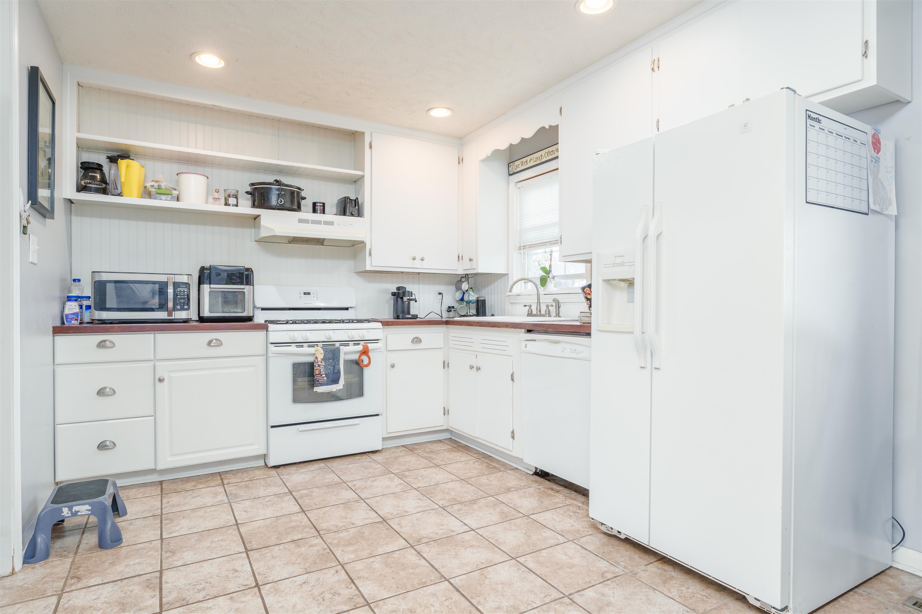 512 Booth Ave, Owensboro, Kentucky 42301, 3 Bedrooms Bedrooms, ,1 BathroomBathrooms,Single Family Residence,For Sale,Booth Ave,89384