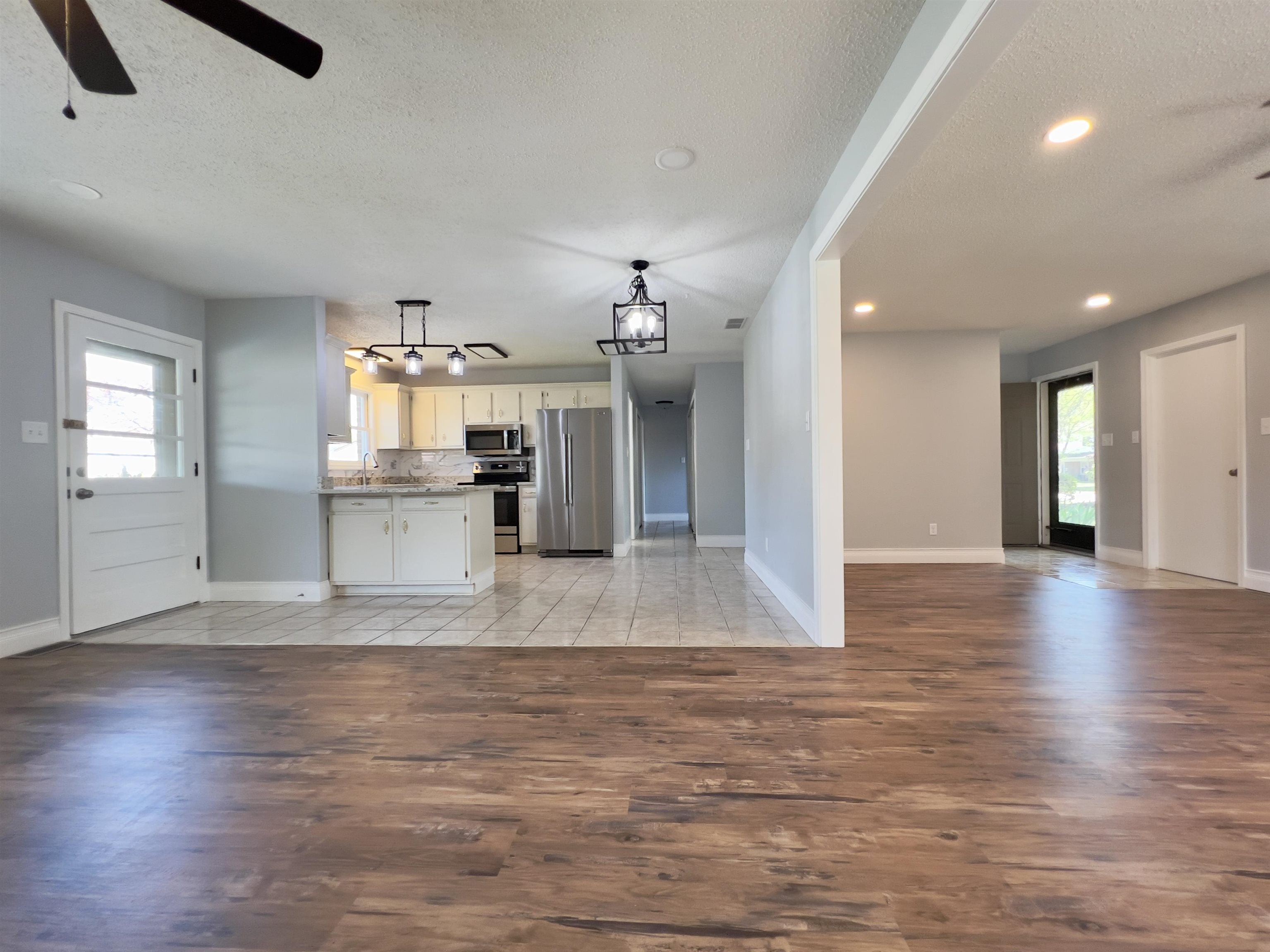 2225 Middleground Dr., Owensboro, Kentucky 42303, 3 Bedrooms Bedrooms, ,2 BathroomsBathrooms,Single Family Residence,For Sale,Middleground Dr.,89394