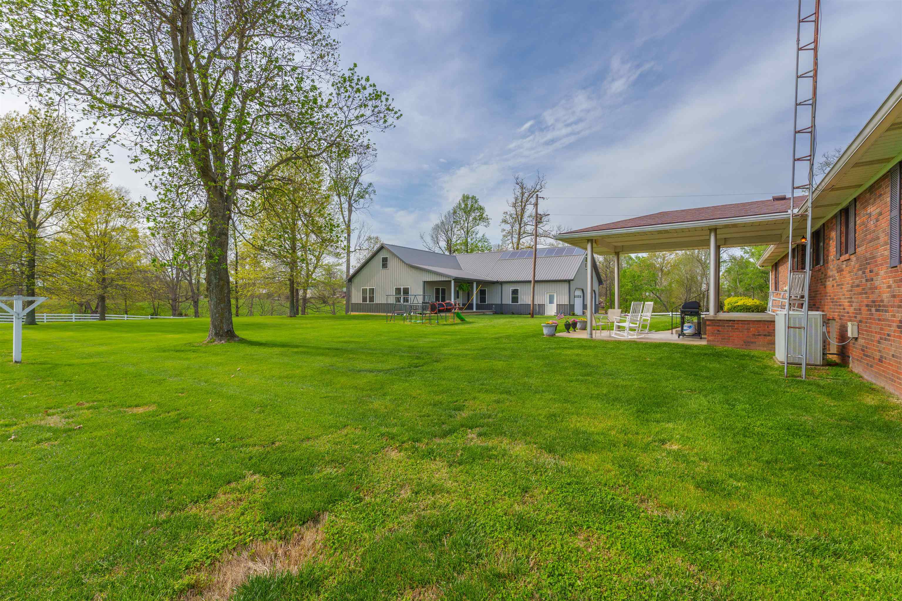 5281 State Route 69, Hawesville, Kentucky 42348, 3 Bedrooms Bedrooms, ,2 BathroomsBathrooms,Single Family Residence,For Sale,State Route 69,89423