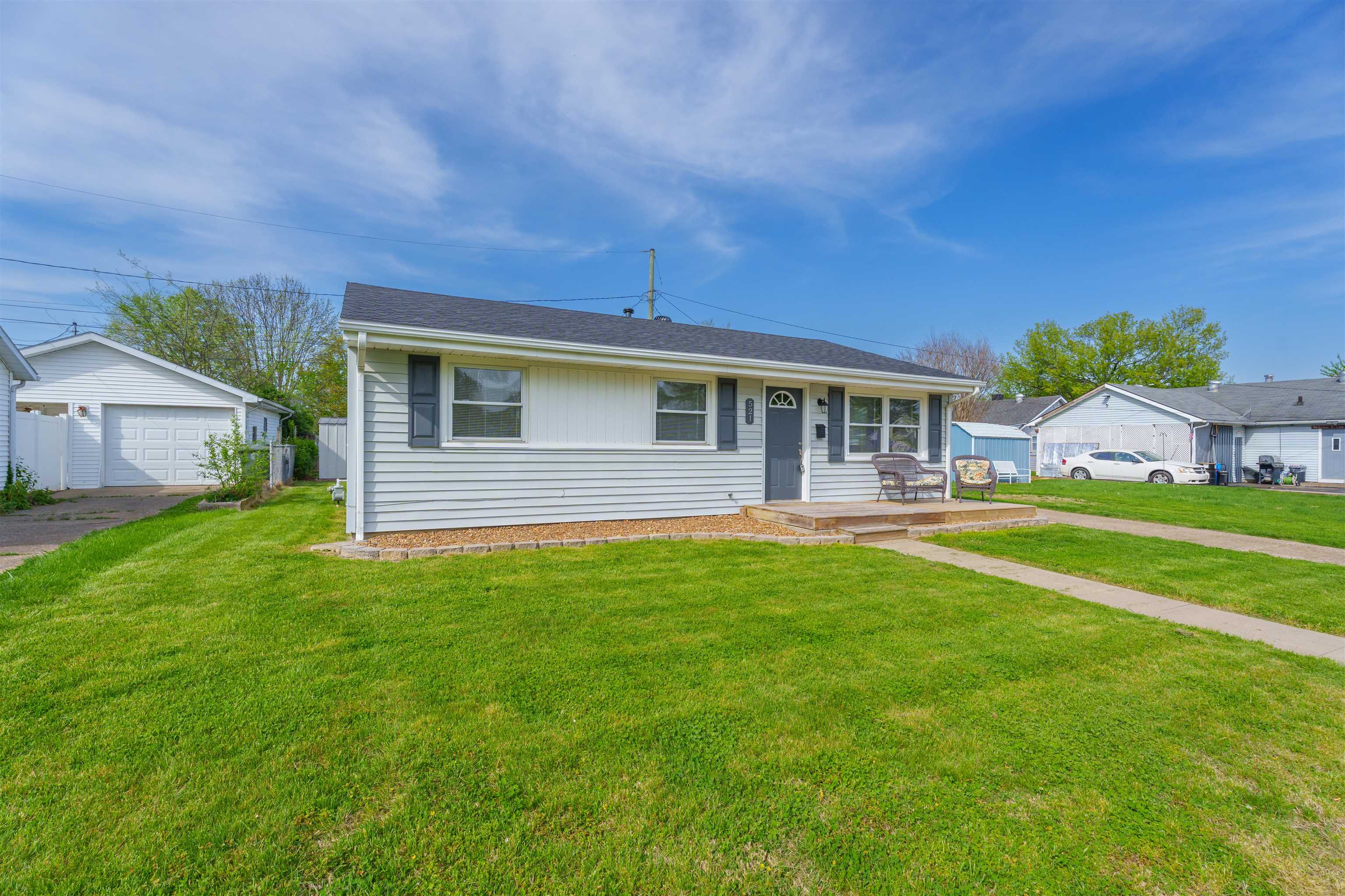 521 Tampa Drive, Owensboro, Kentucky 42303, 3 Bedrooms Bedrooms, ,1 BathroomBathrooms,Single Family Residence,For Sale,Tampa Drive,89439