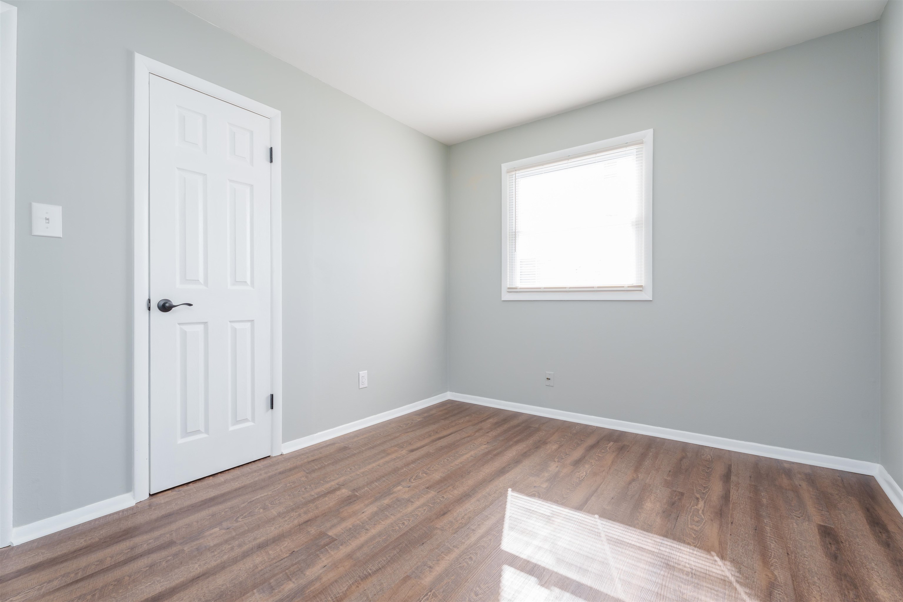 521 Tampa Drive, Owensboro, Kentucky 42303, 3 Bedrooms Bedrooms, ,1 BathroomBathrooms,Single Family Residence,For Sale,Tampa Drive,89439