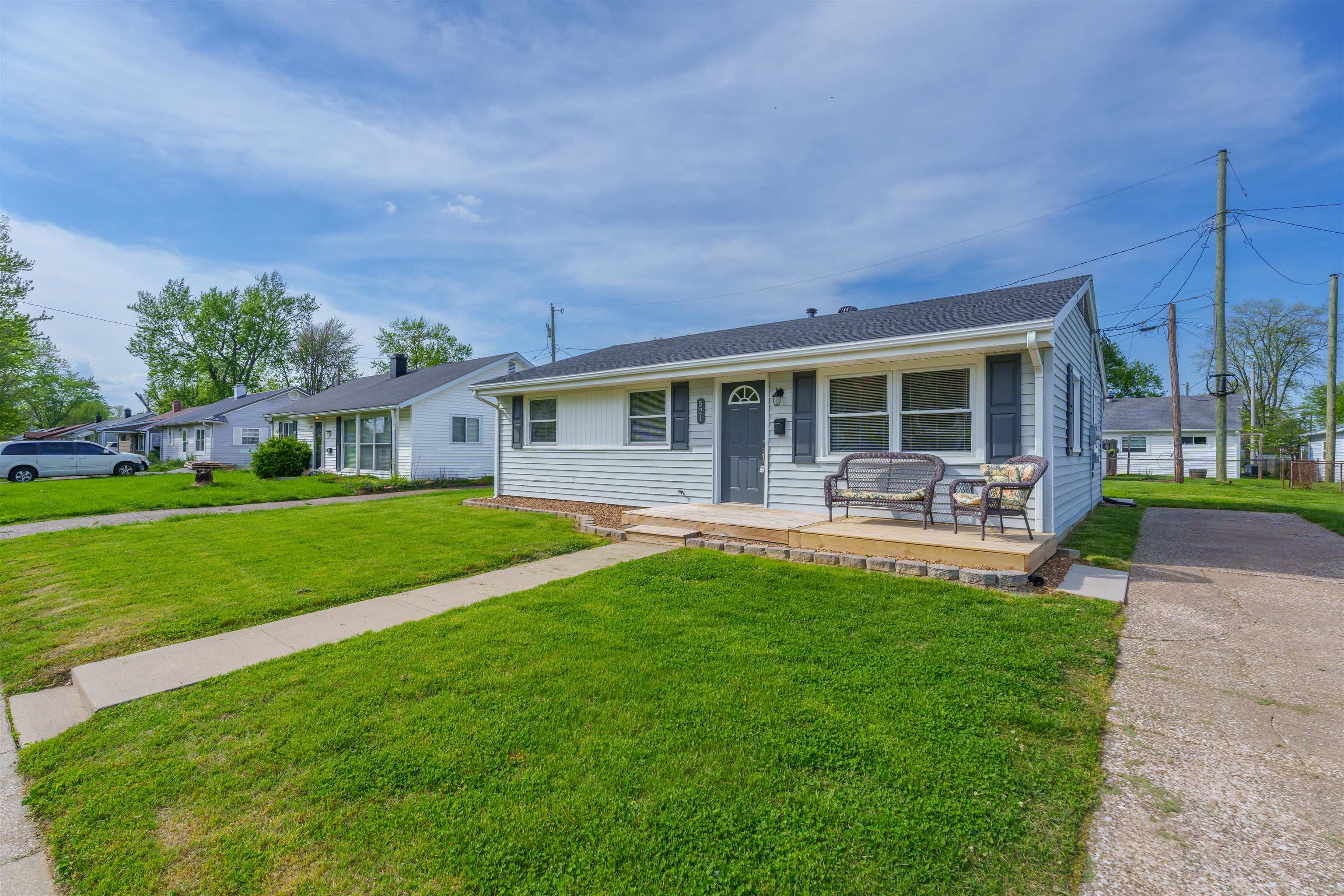 521 Tampa Drive, Owensboro, Kentucky 42303, 3 Bedrooms Bedrooms, ,1 BathroomBathrooms,Single Family Residence,For Sale,Tampa Drive,89439