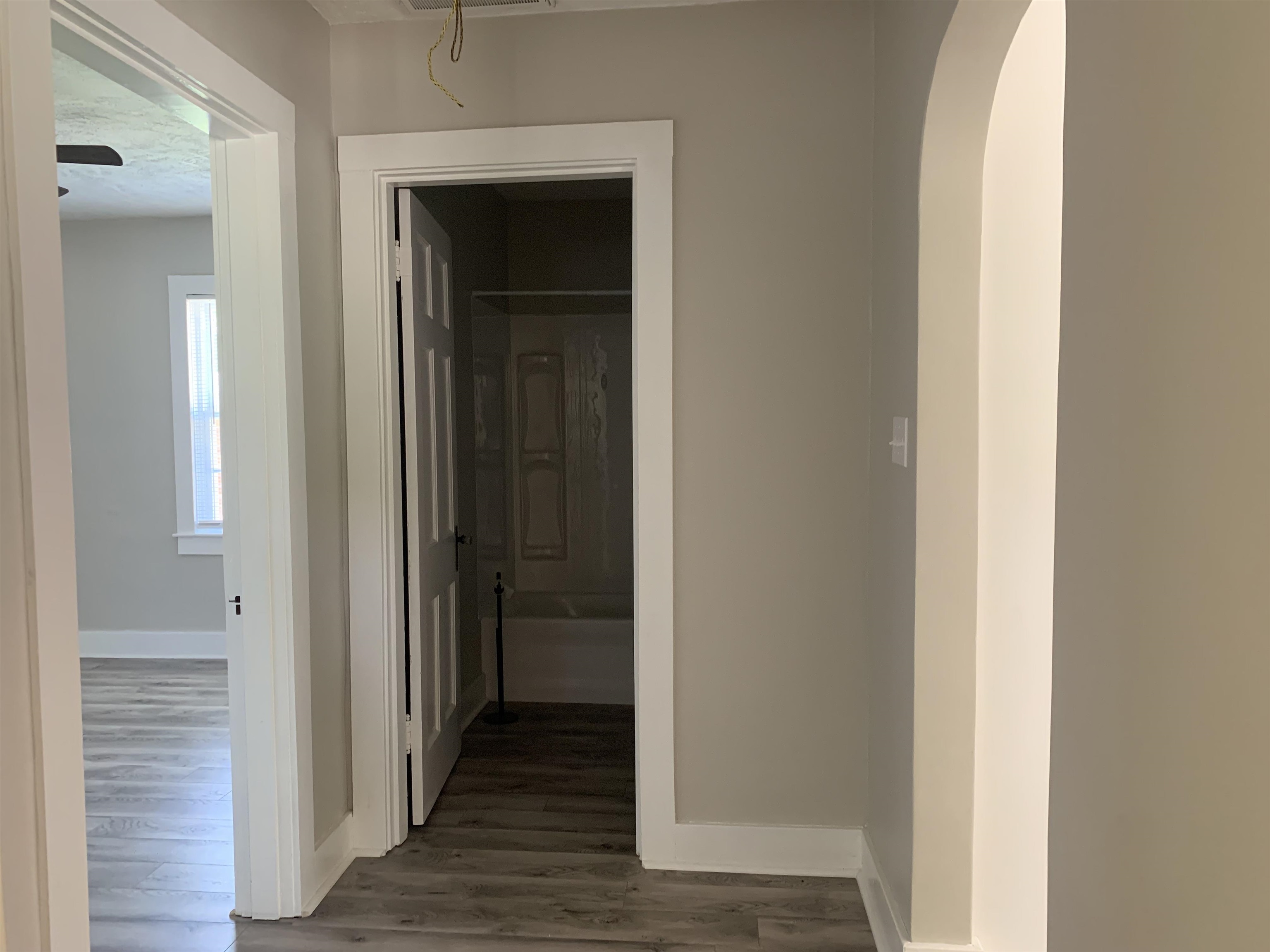 1809 Parrish Ave, Owensboro, Kentucky 42301, 2 Bedrooms Bedrooms, ,1 BathroomBathrooms,Single Family Residence,For Sale,Parrish Ave,89455