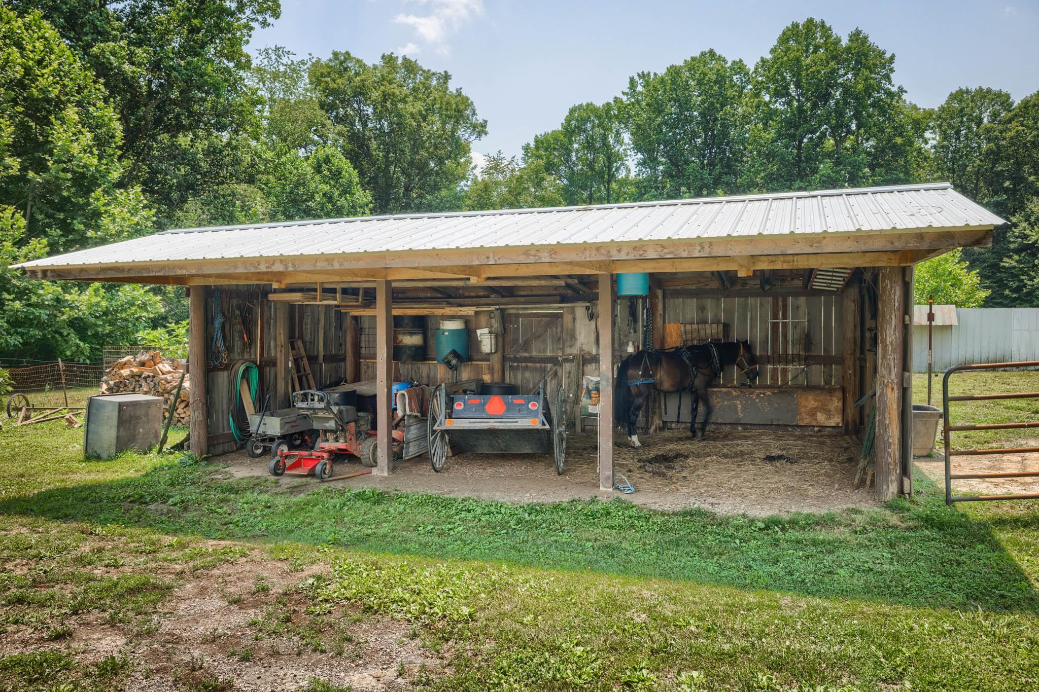 1000 Middle Patesville Road, Hawesville, Kentucky 42348, 3 Bedrooms Bedrooms, ,2 BathroomsBathrooms,Single Family Residence,For Sale,Middle Patesville Road,89465