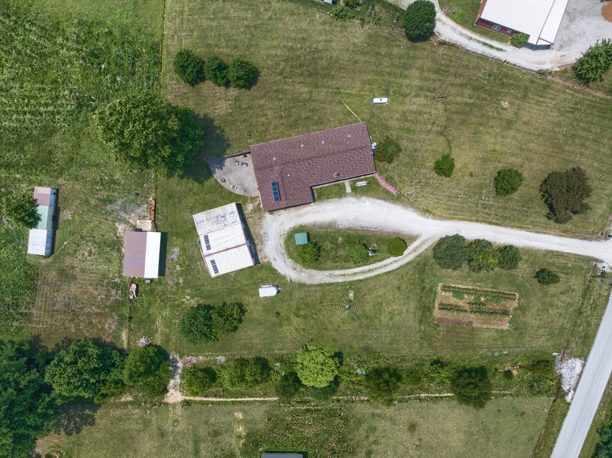 1000 Middle Patesville Road, Hawesville, Kentucky 42348, 3 Bedrooms Bedrooms, ,2 BathroomsBathrooms,Single Family Residence,For Sale,Middle Patesville Road,89465
