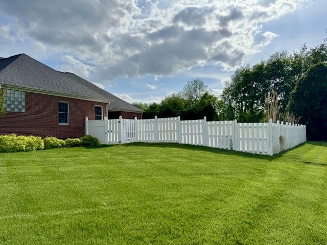 2900 Glencrest Dr, Owensboro, Kentucky 42303, 3 Bedrooms Bedrooms, ,2 BathroomsBathrooms,Single Family Residence,For Sale,Glencrest Dr,89498