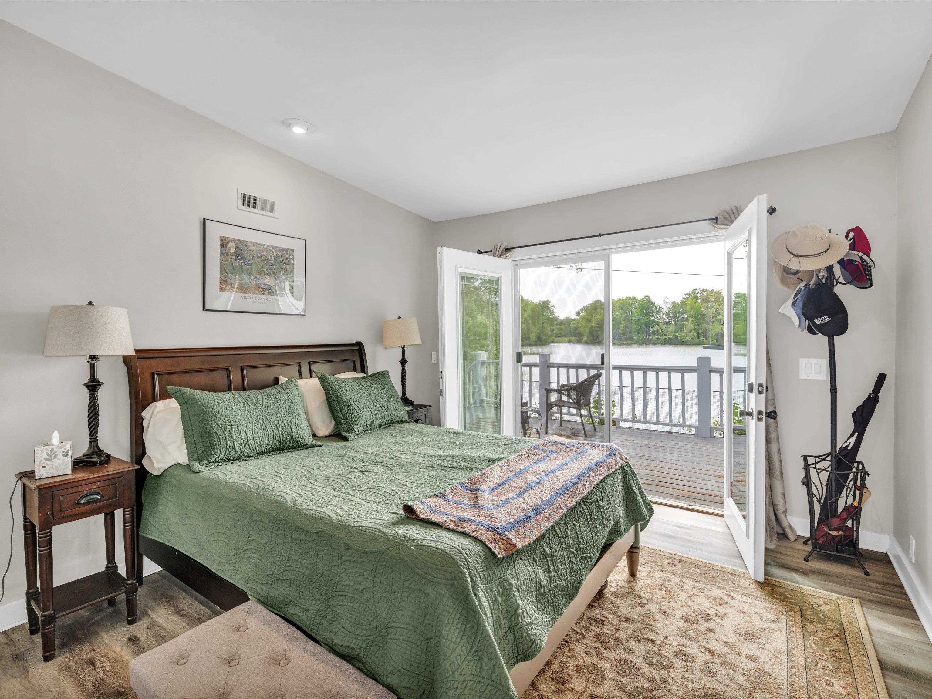 1066 Peninsula Ct, Maceo, Kentucky 42355, 2 Bedrooms Bedrooms, ,1 BathroomBathrooms,Single Family Residence,For Sale,Peninsula Ct,89499