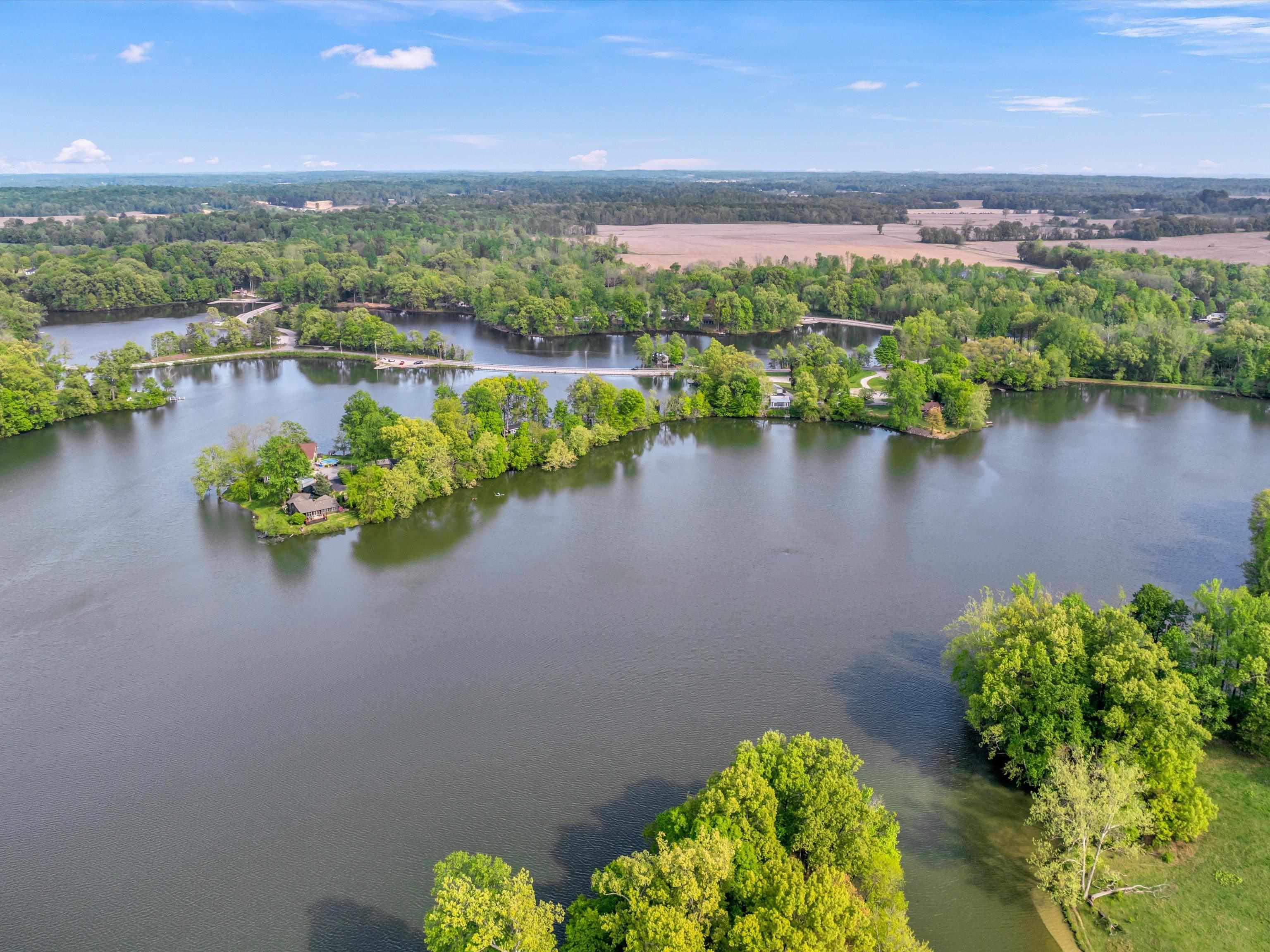 1066 Peninsula Ct, Maceo, Kentucky 42355, 2 Bedrooms Bedrooms, ,1 BathroomBathrooms,Single Family Residence,For Sale,Peninsula Ct,89499