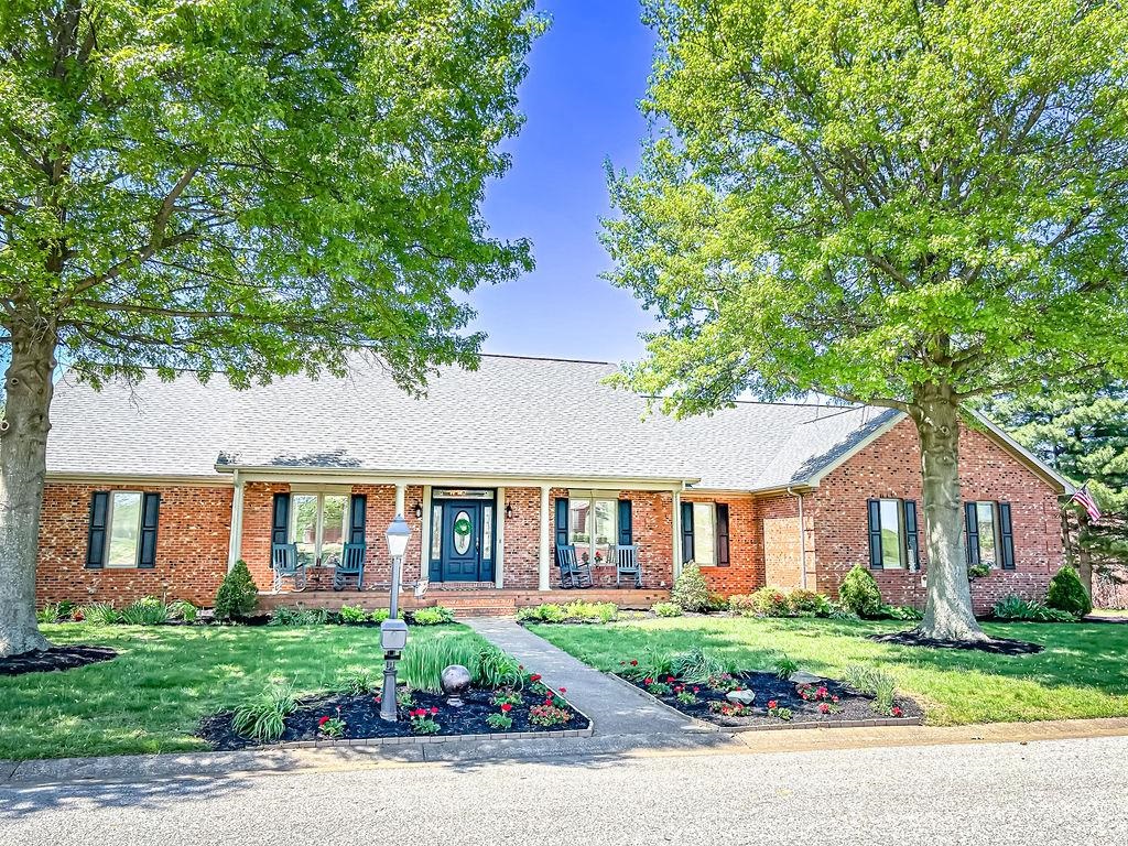 6719 Barcroft Drive, Owensboro, Kentucky 42303, 5 Bedrooms Bedrooms, ,3 BathroomsBathrooms,Single Family Residence,For Sale,Barcroft Drive,89500